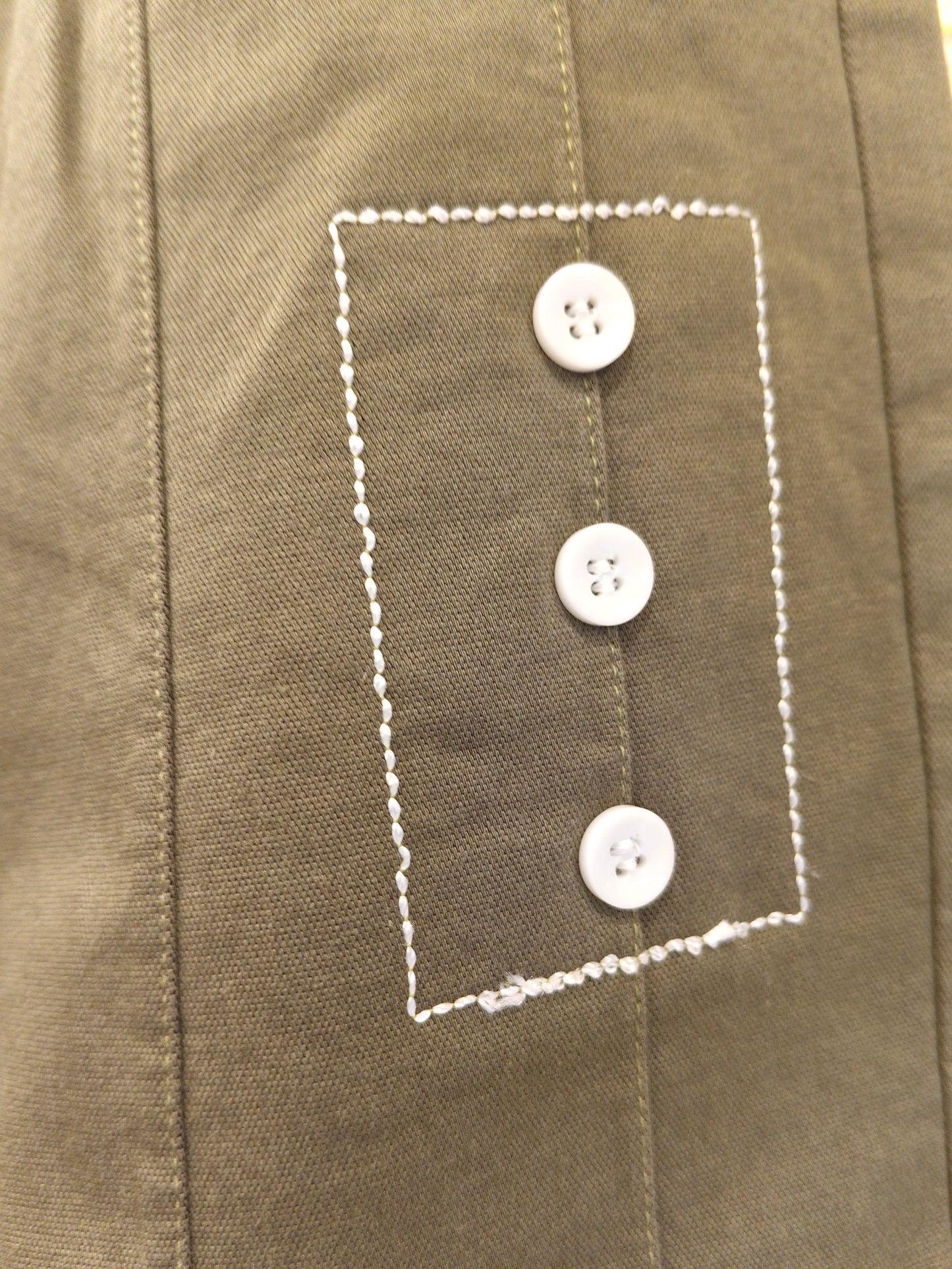 Ladies pants (Size 28)
