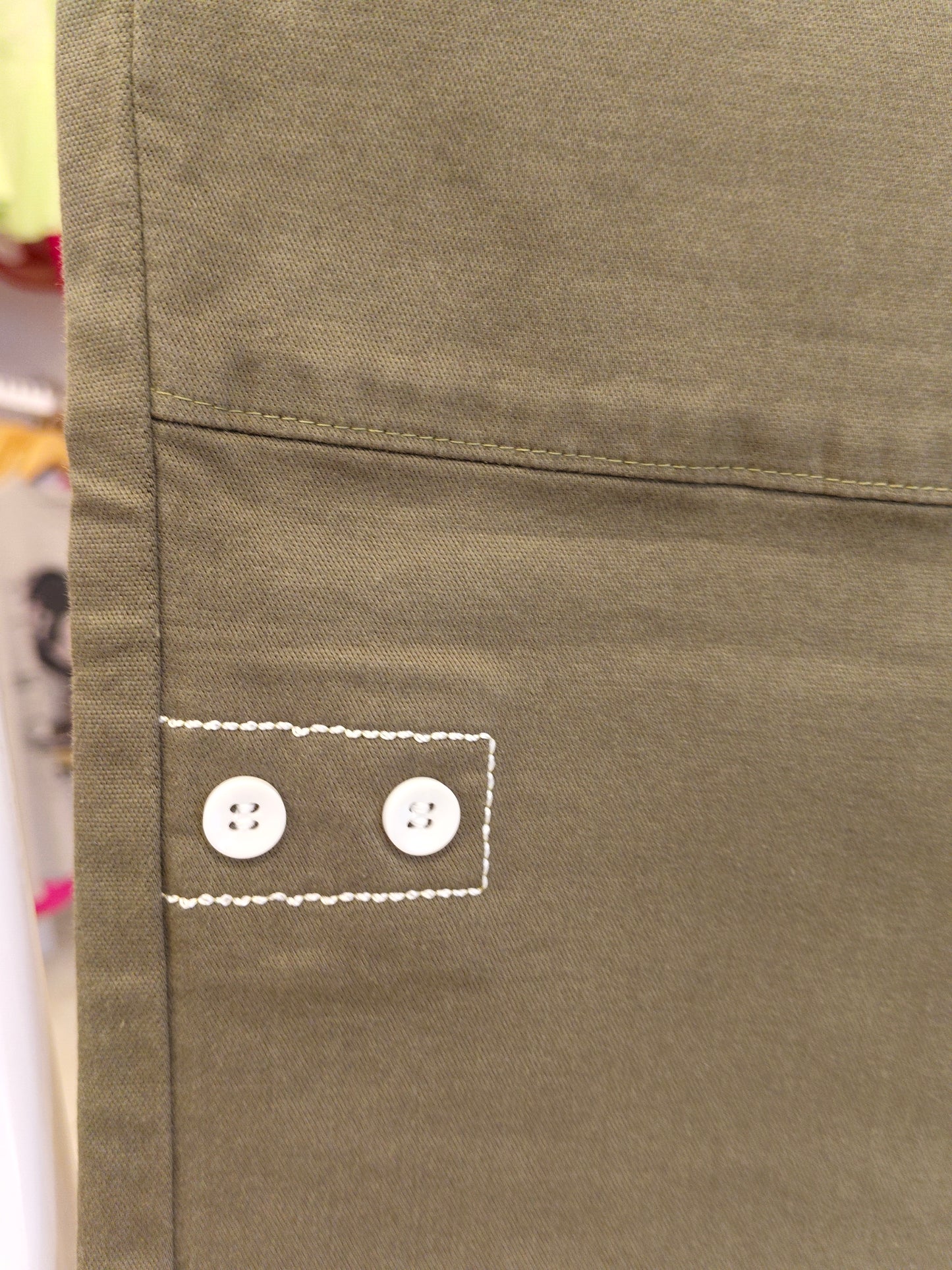 Ladies pants (Size 32)