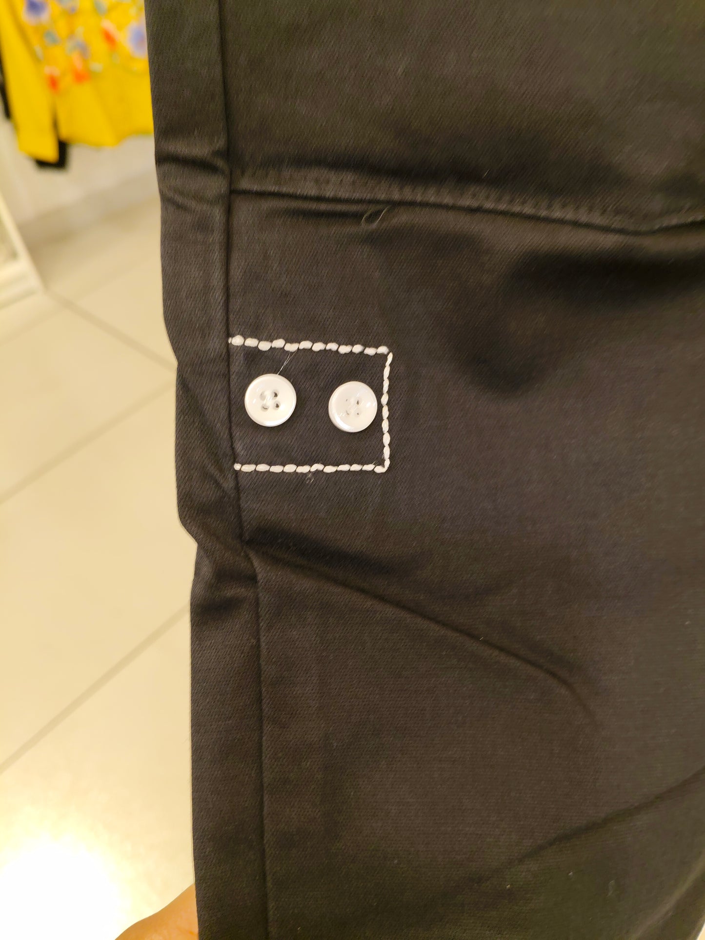 Ladies pants (Size 34)