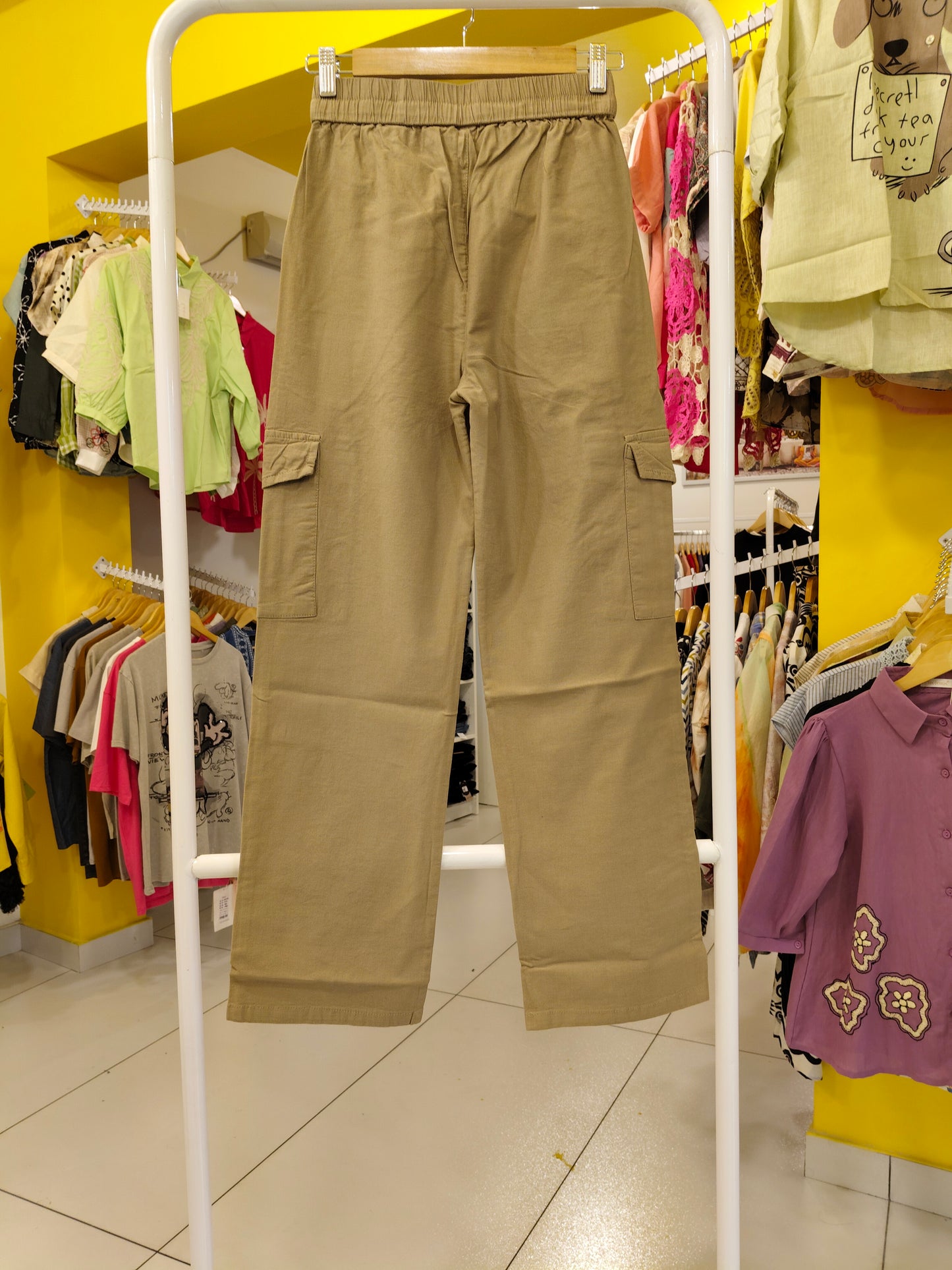 Ladies Cargo Denim Jeans (Size 32)