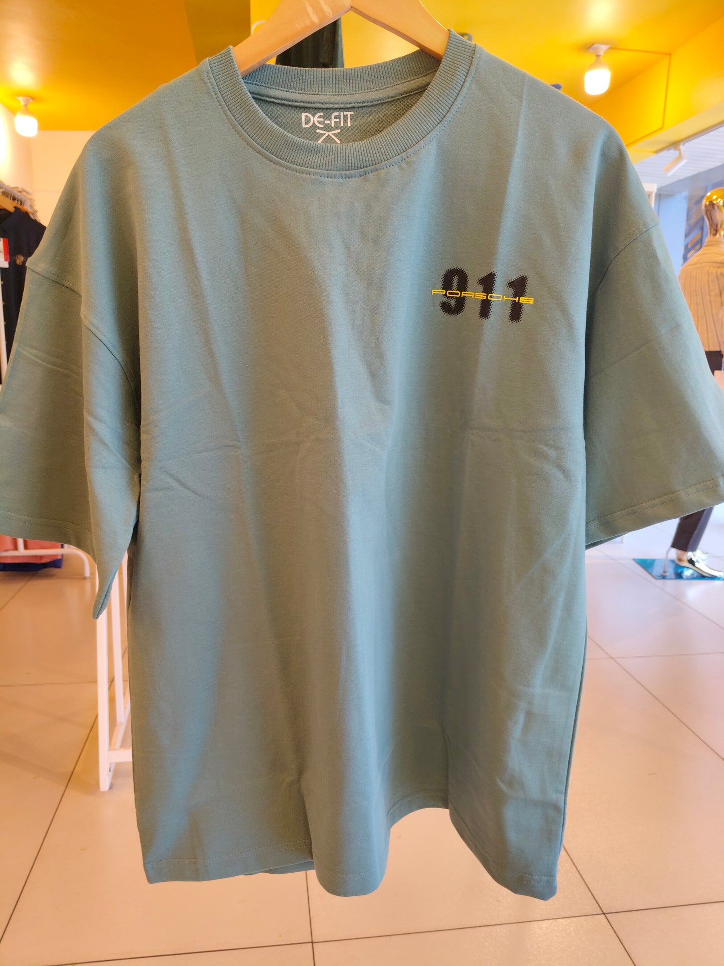 Oversized TShirt (MEDIUM)