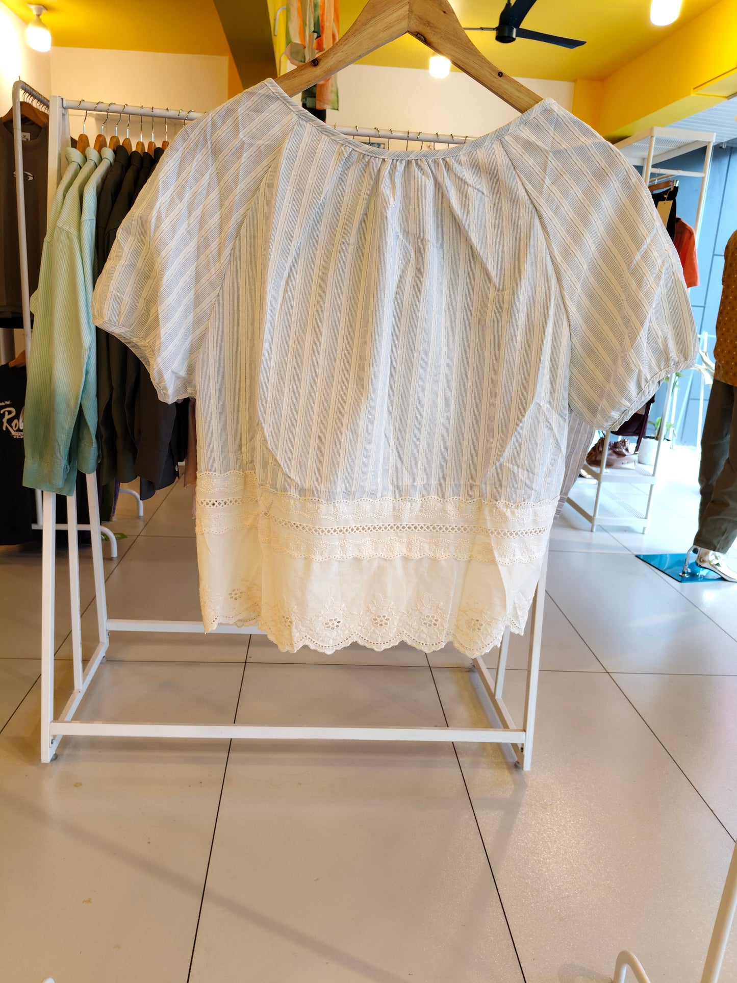 Ladies top (Free size)