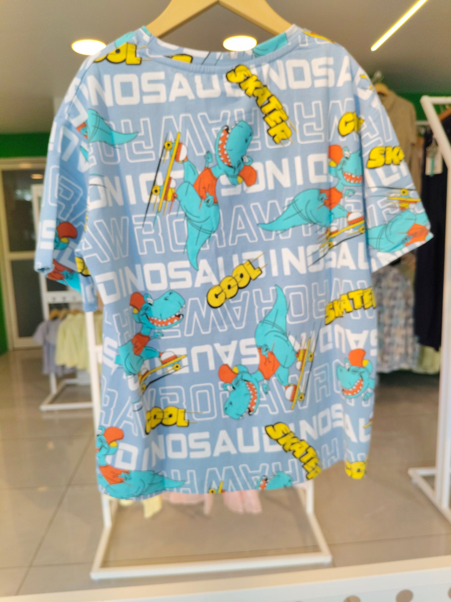 T-shirt for Kids ( Size 110)