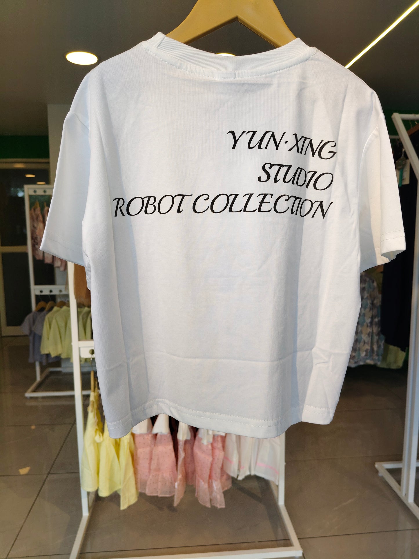 T-shirt for Kids ( Size 90)