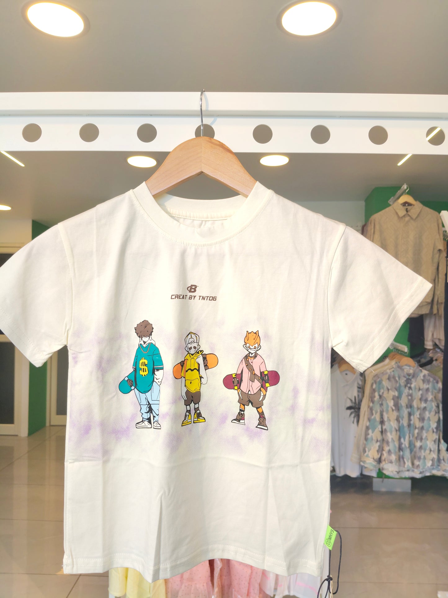 T-shirt for Kids ( Size 130)