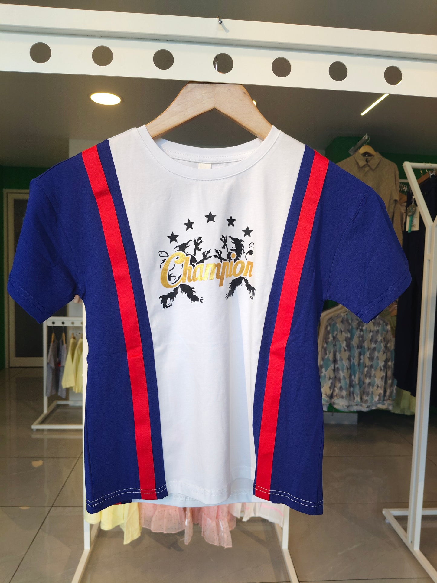 T-shirt for Kids ( Size 110)