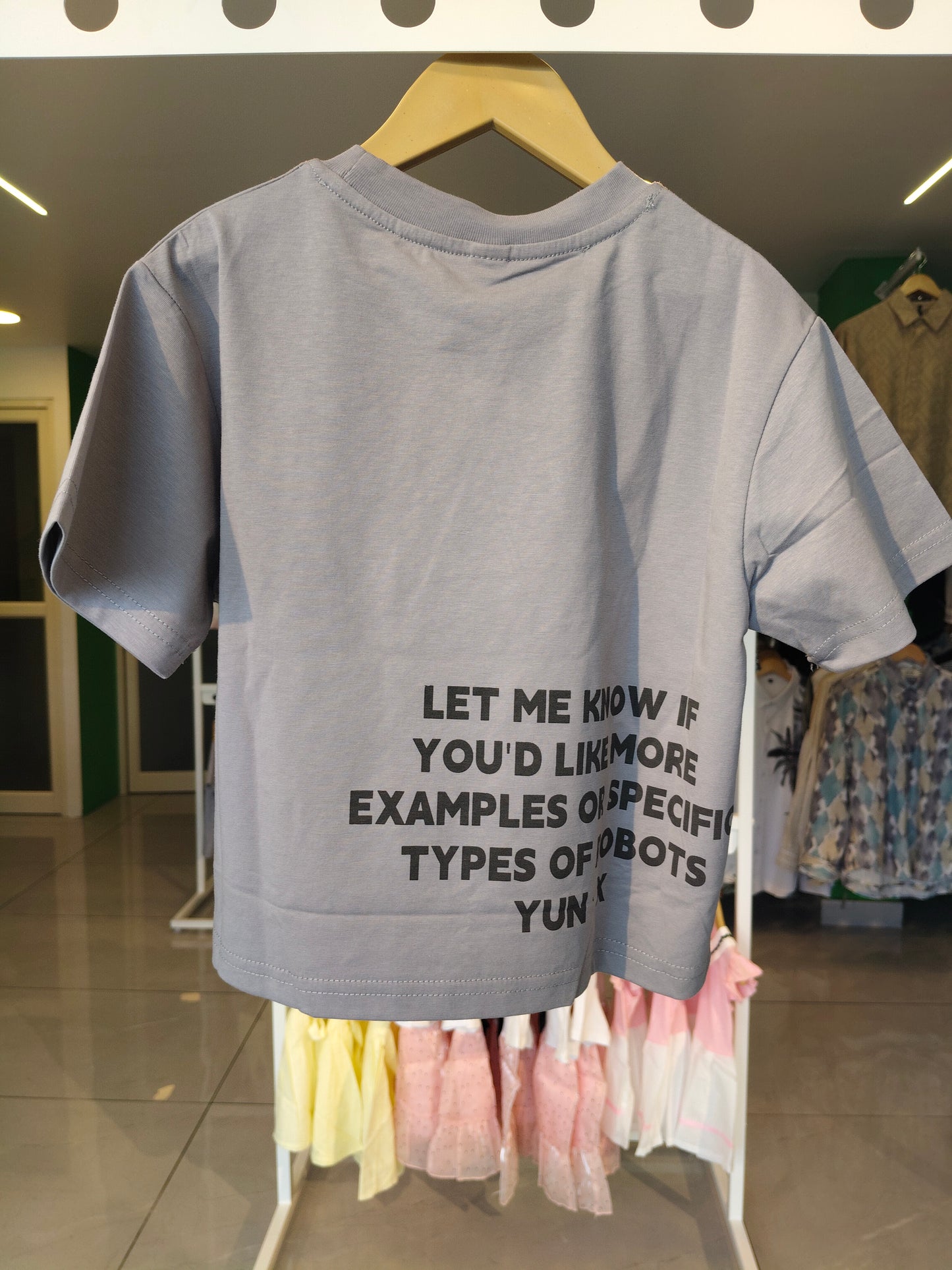 T-shirt for Kids ( Size 90)