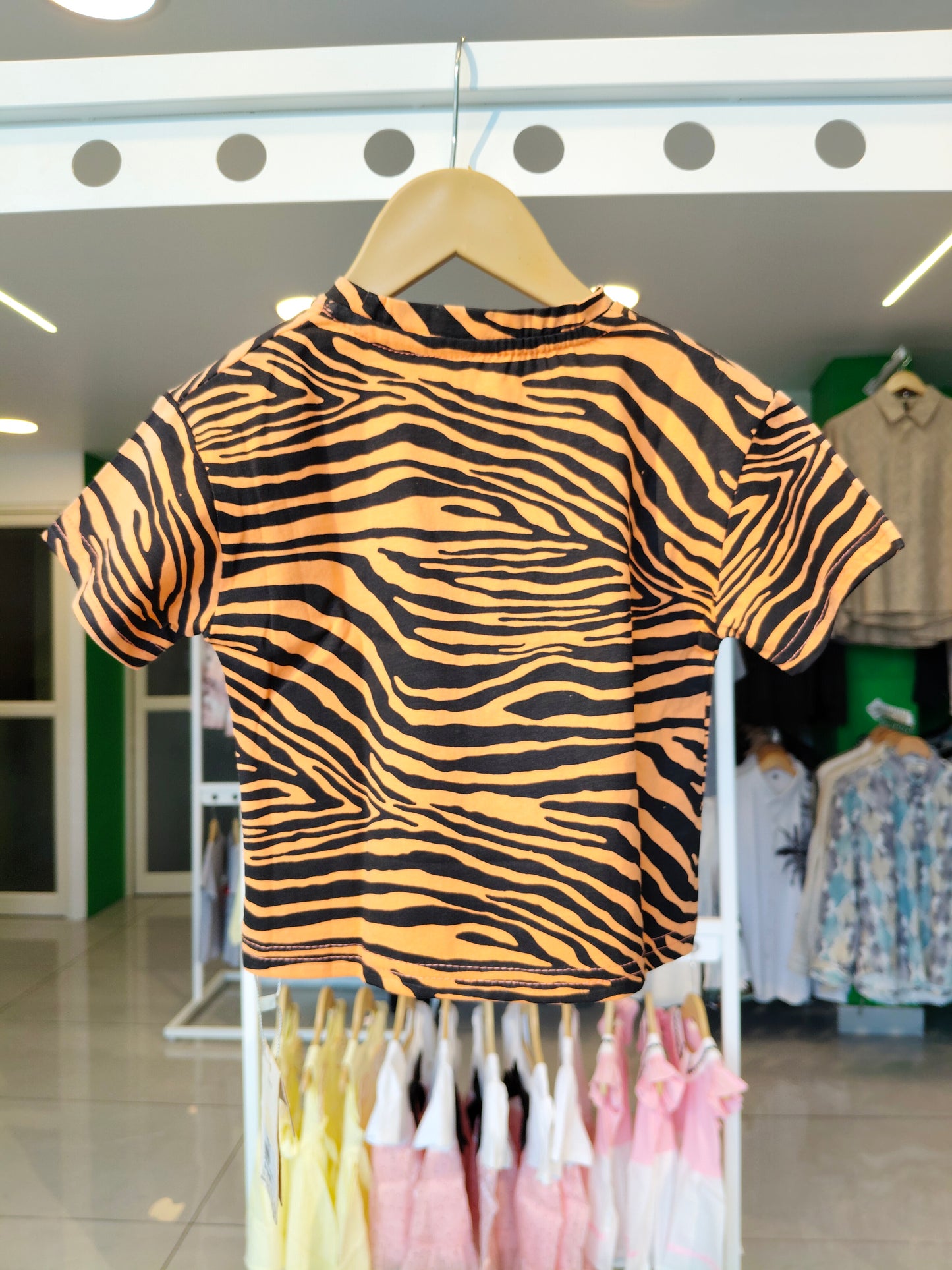 T-shirt for Kids ( Size 80)