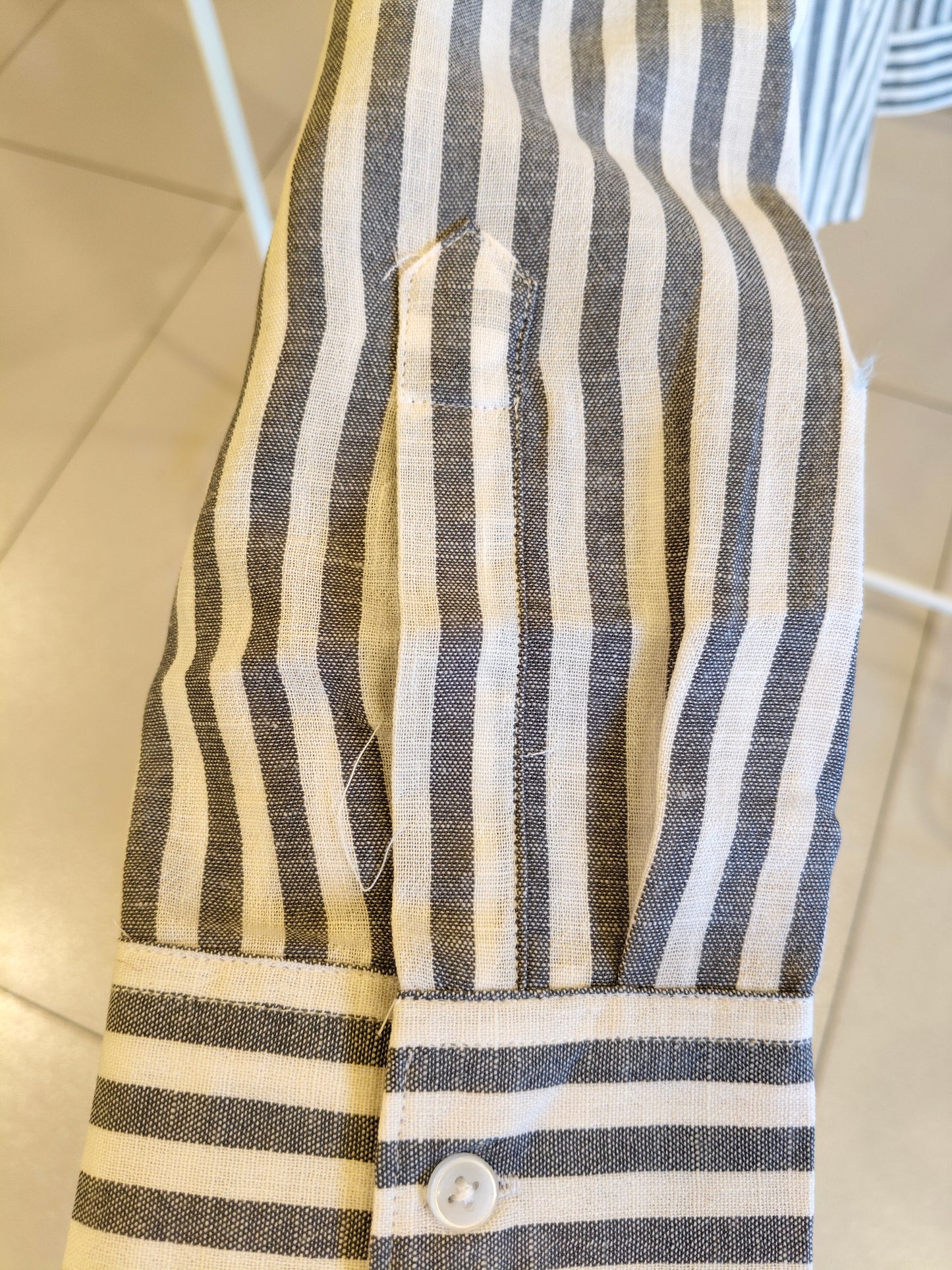 Men's Old Money Shirt (LARGE)