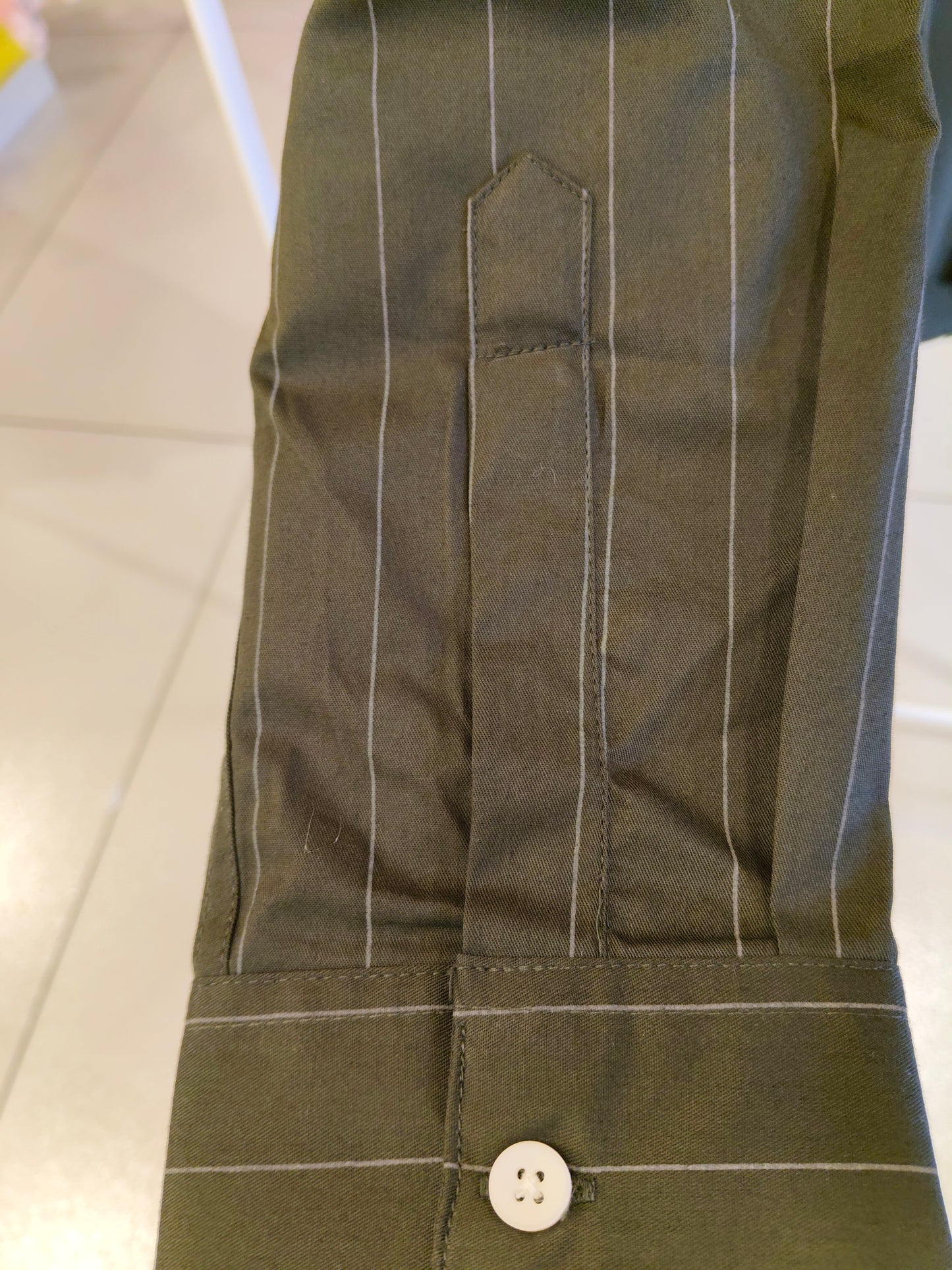Men's Old Money Shirt (LARGE)