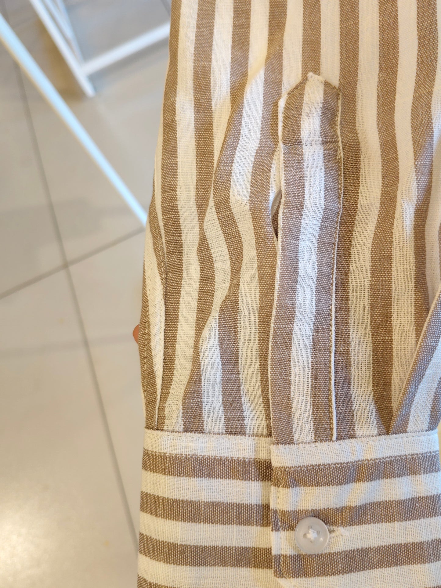 Men's Old Money Shirt (XL)