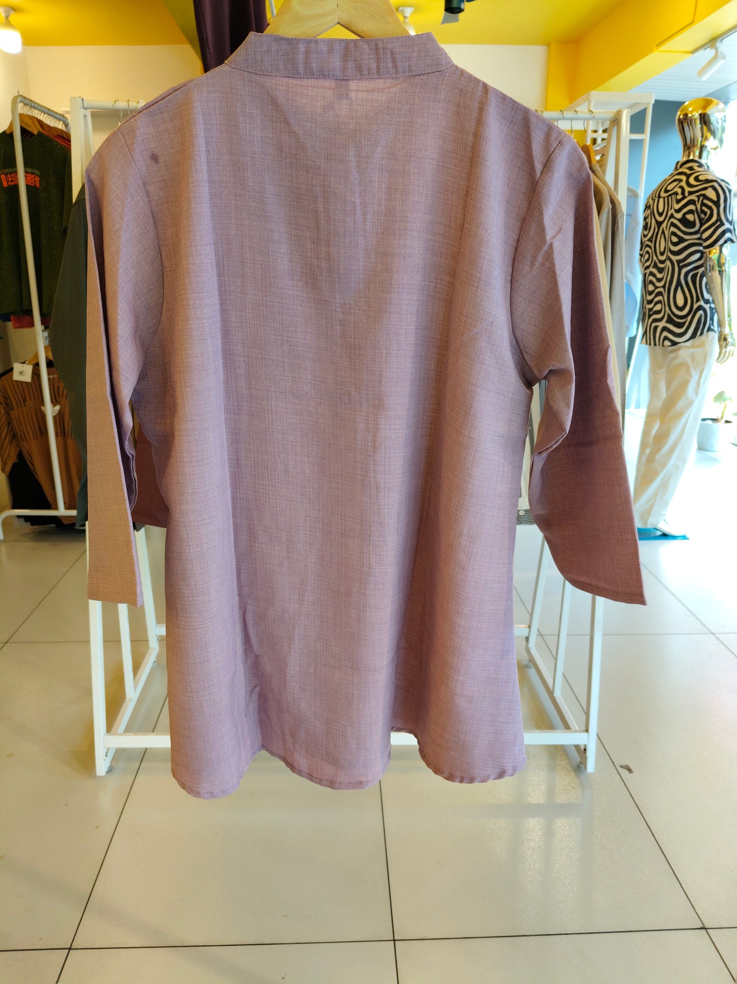 Ladies Embroidered Top (XXL)