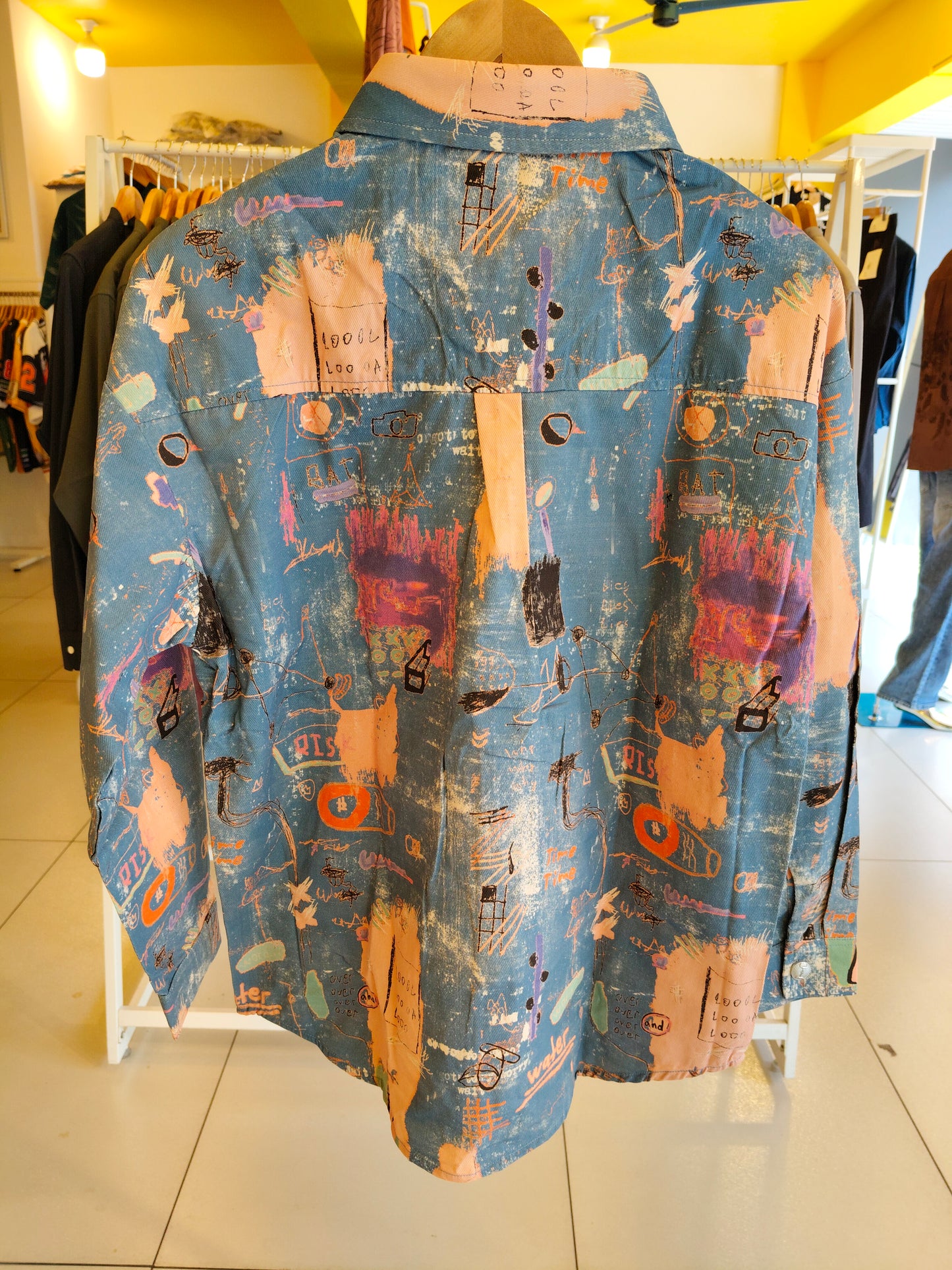 Men's Oversized Printed Shirt (XL)