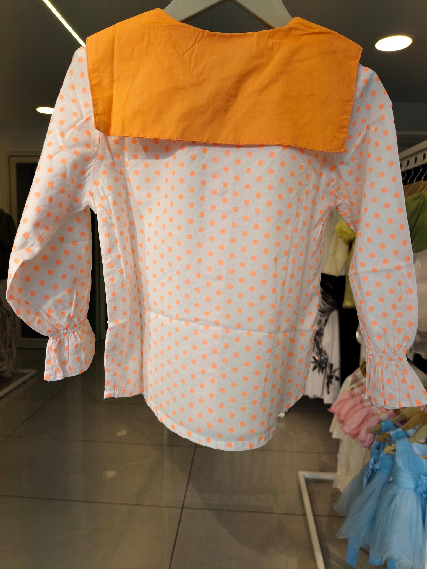 Toddler Girls' Tie -Front Shirt ( SIZE 9)