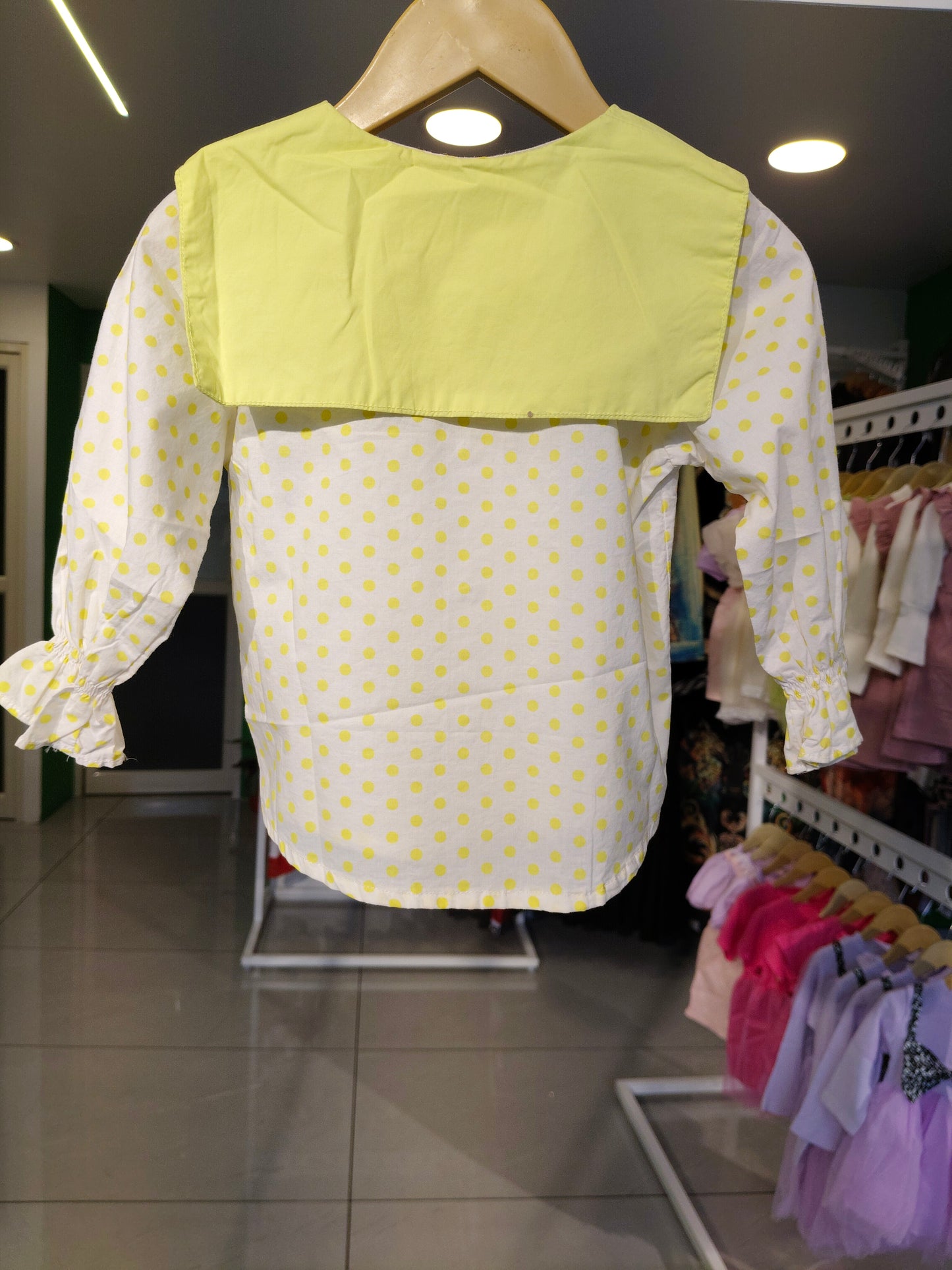 Toddler Girls' Tie-Front Shirt (SIZE 5)