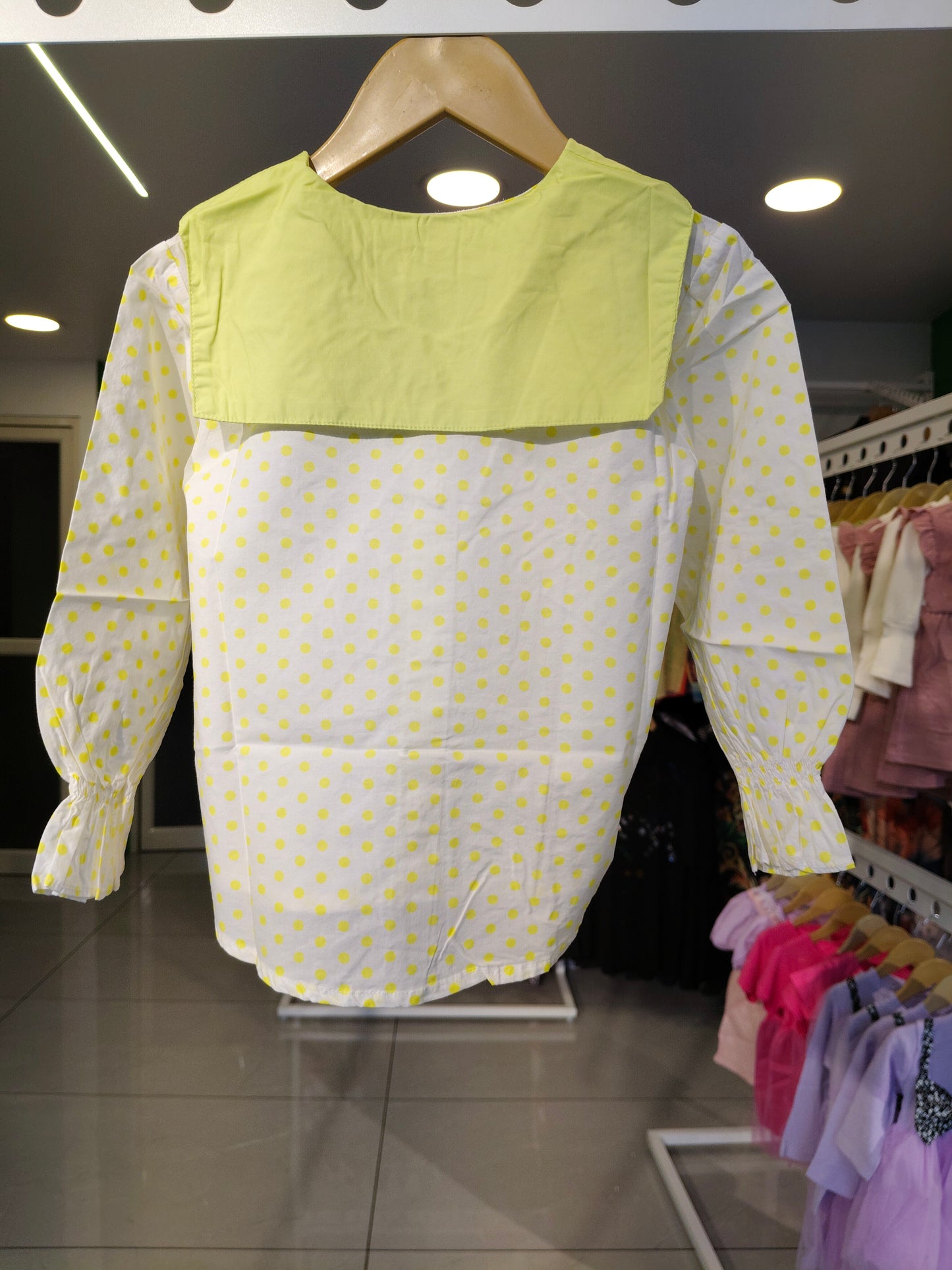 Toddler Girls' Tie-Front Shirt (SIZE 9)