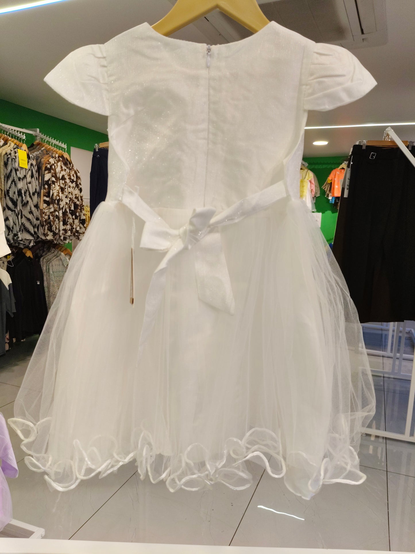 Toddler Girls' White Party Tulle Dress (SIZE 13)