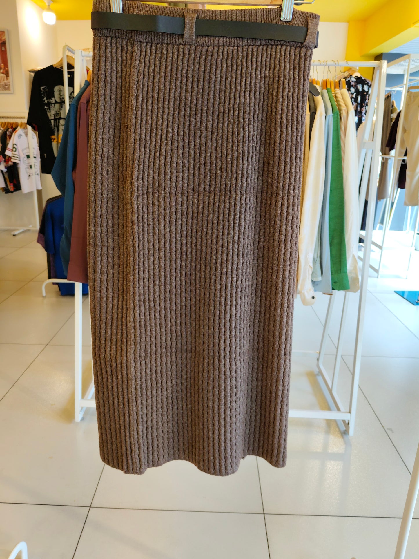 Women's Ribbed Knit Pencil Skirt