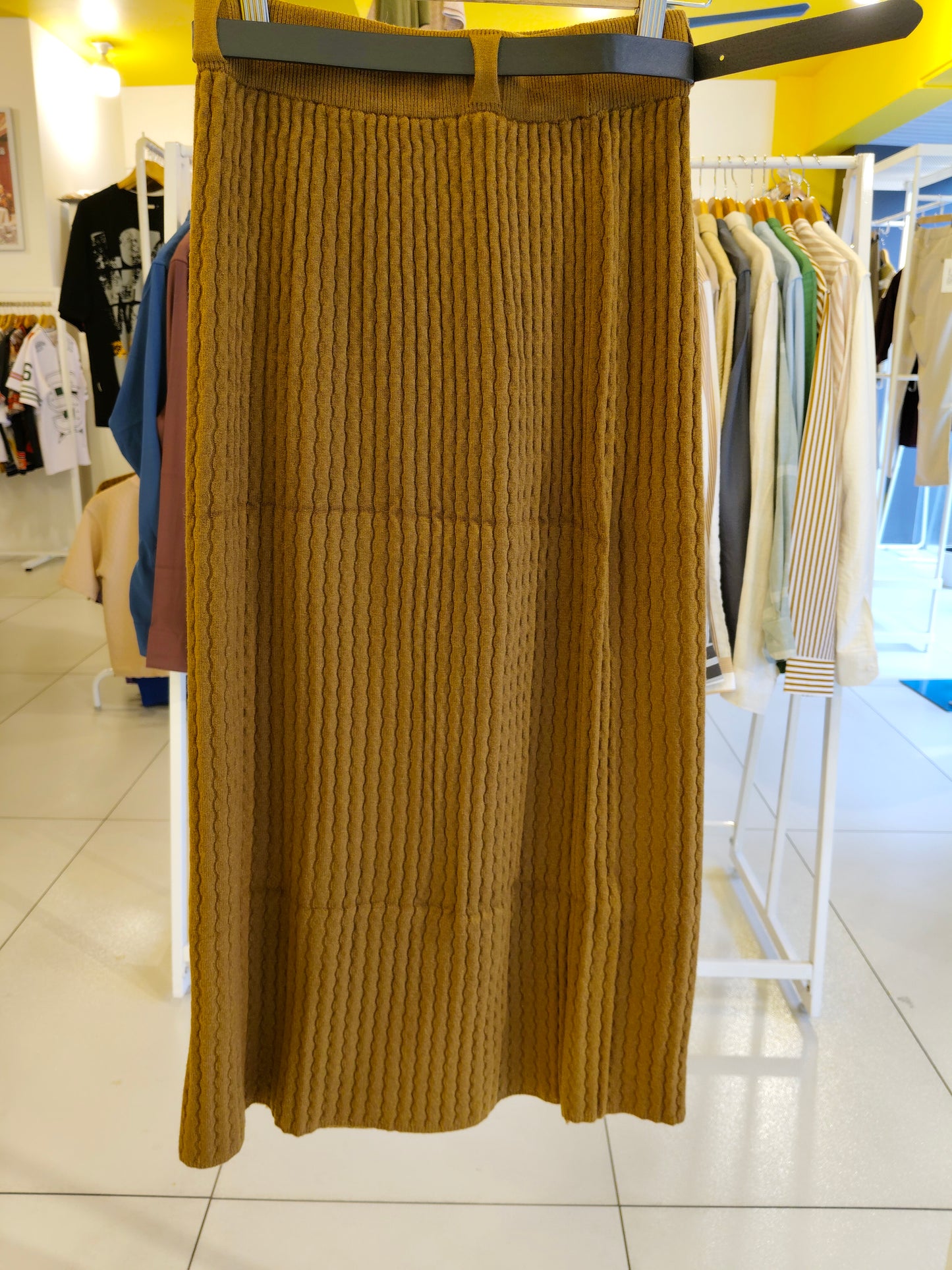 Women's Ribbed Knit Pencil Skirt