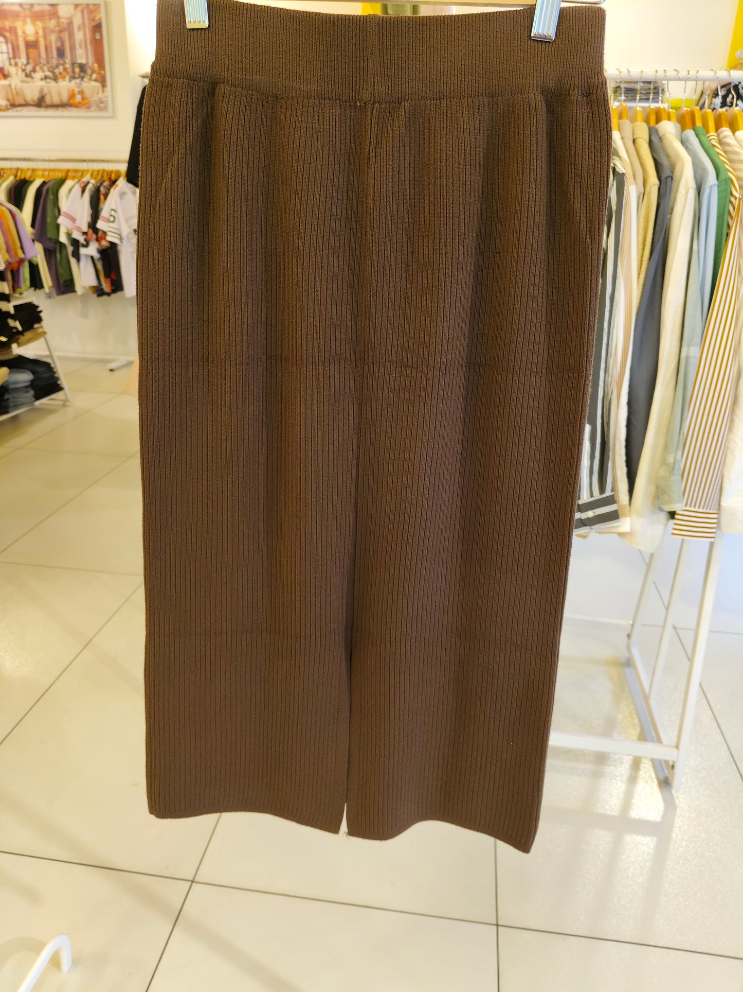 Women's Ribbed Knit Pencil Skirt