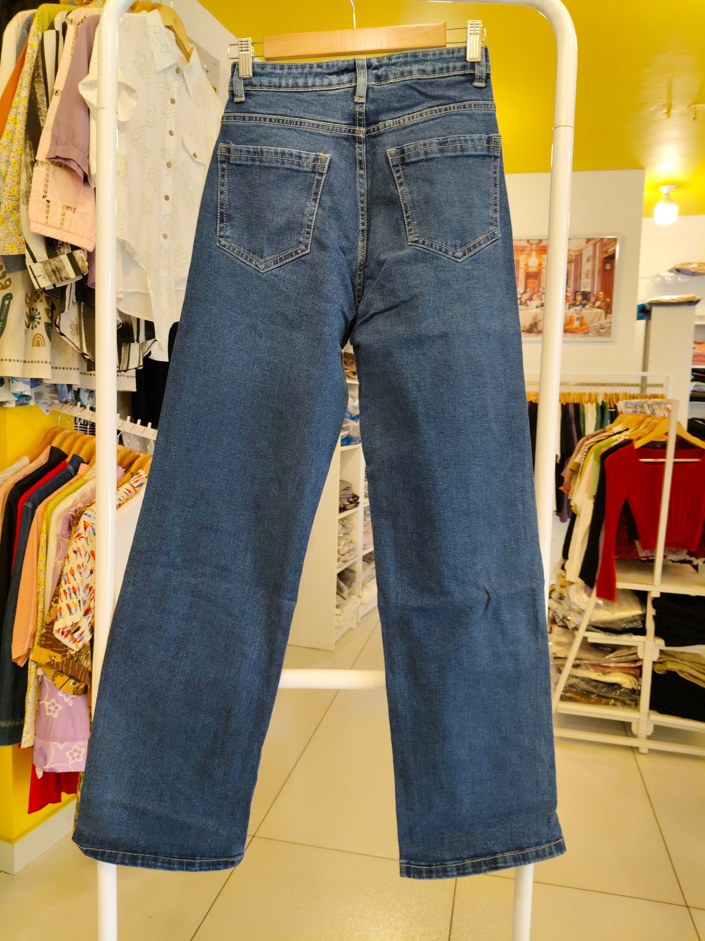 Ripped Wed-Leg Denim Jeans for Women (28)