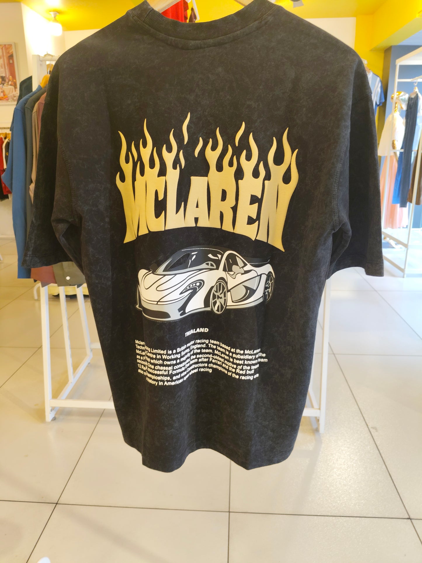 OVERSIZED TSHIRT ( MEDIUM )