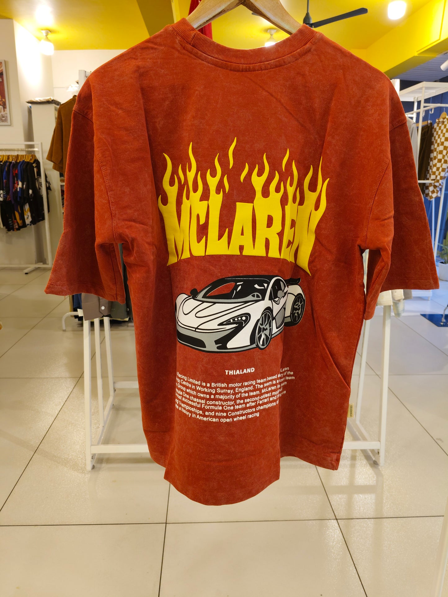 OVERSIZED TSHIRT ( MEDIUM )