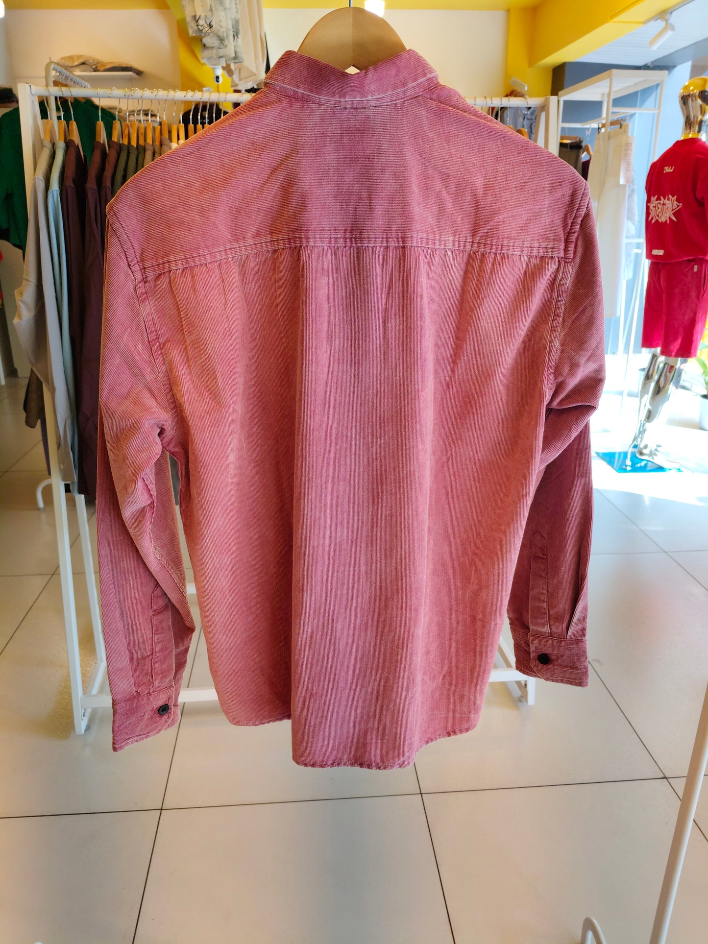 MEN'S CASUALS SHIRT ( MEDIUM )