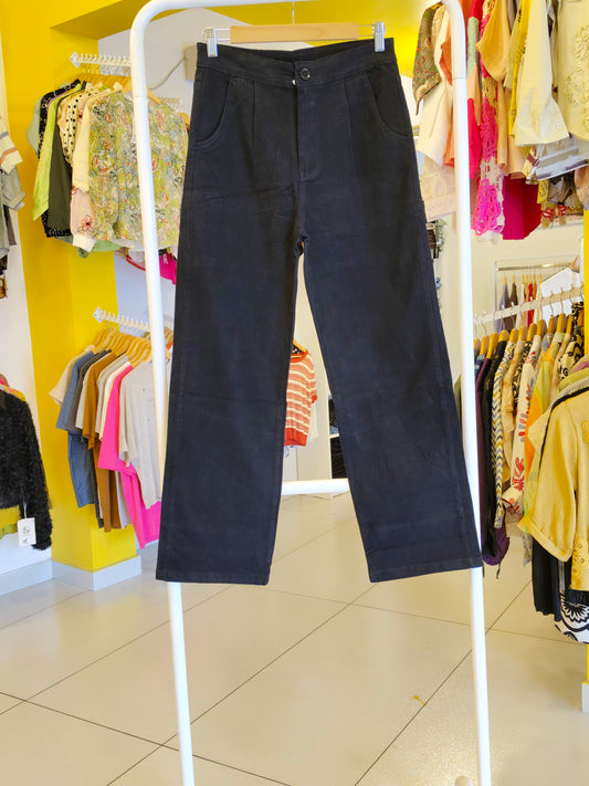 Ladies Simple Denim  Jeans  (Size 30)
