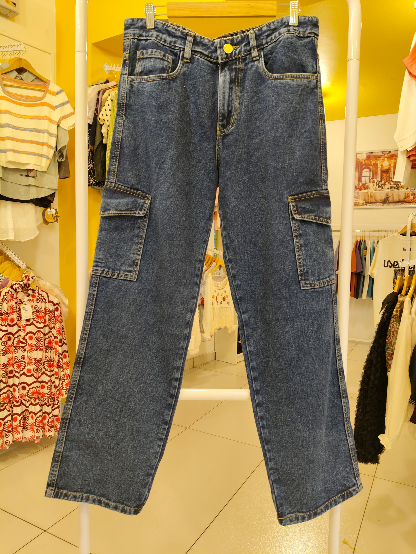 Cargo  Denim Jeans For Men (Size 28)