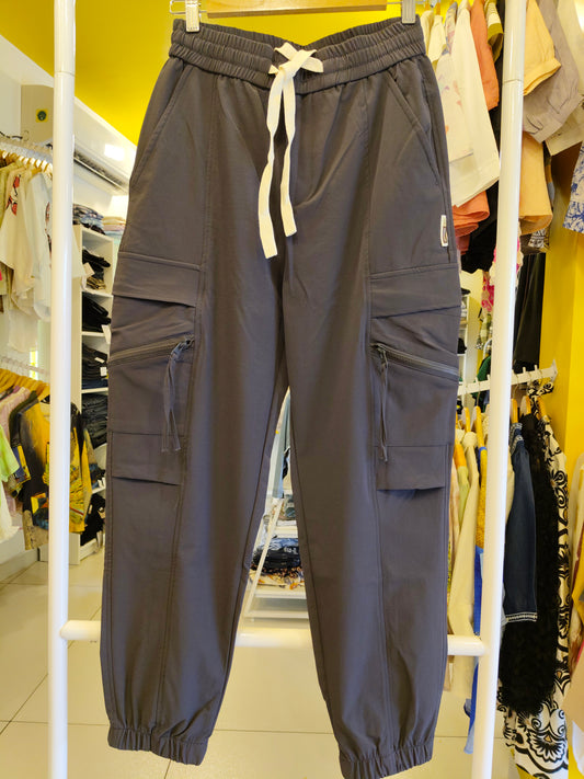 Mens  Cargo Pants  (Size 30)