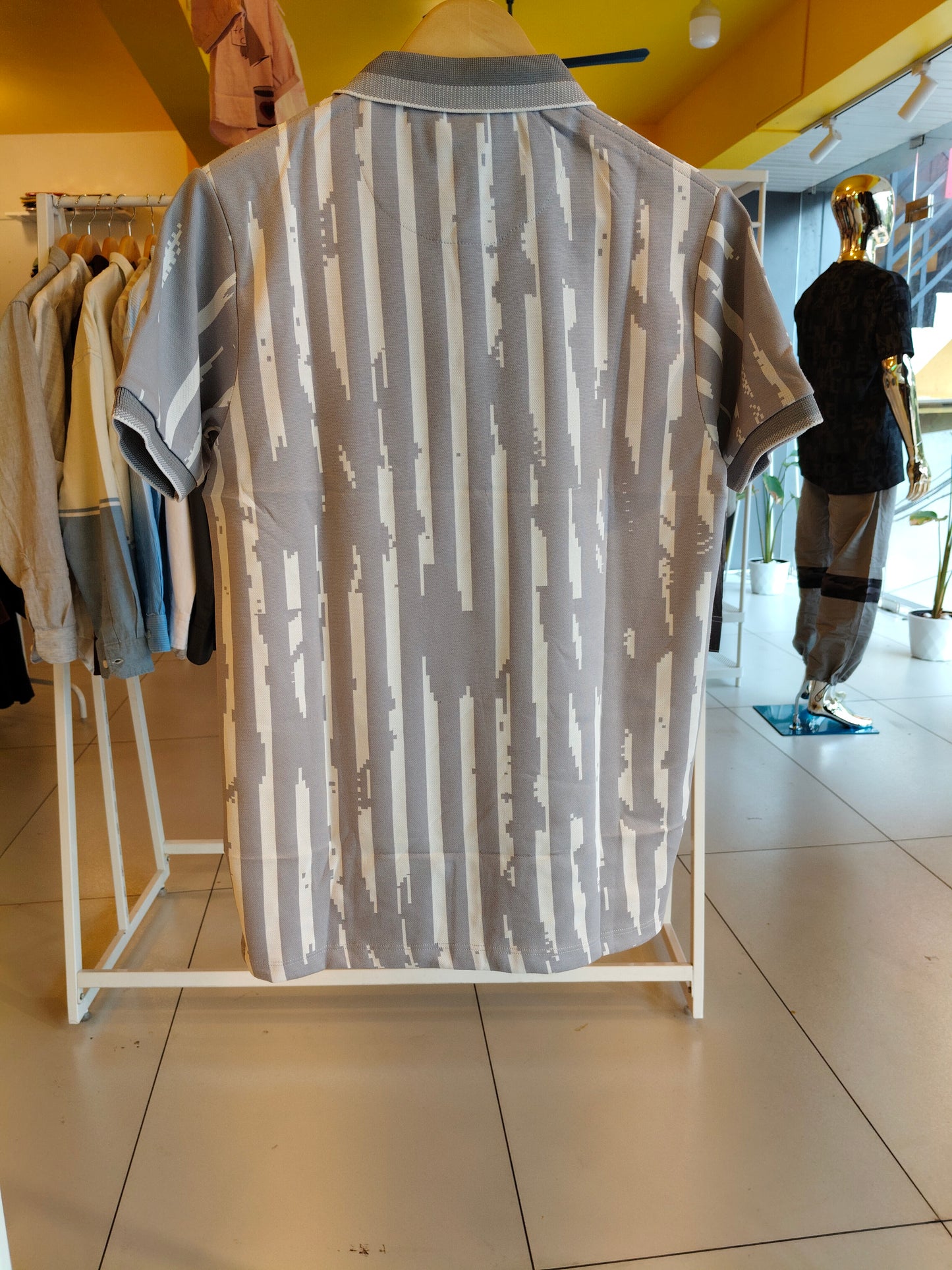 Polo T-Shirt For Men  (LARGE)