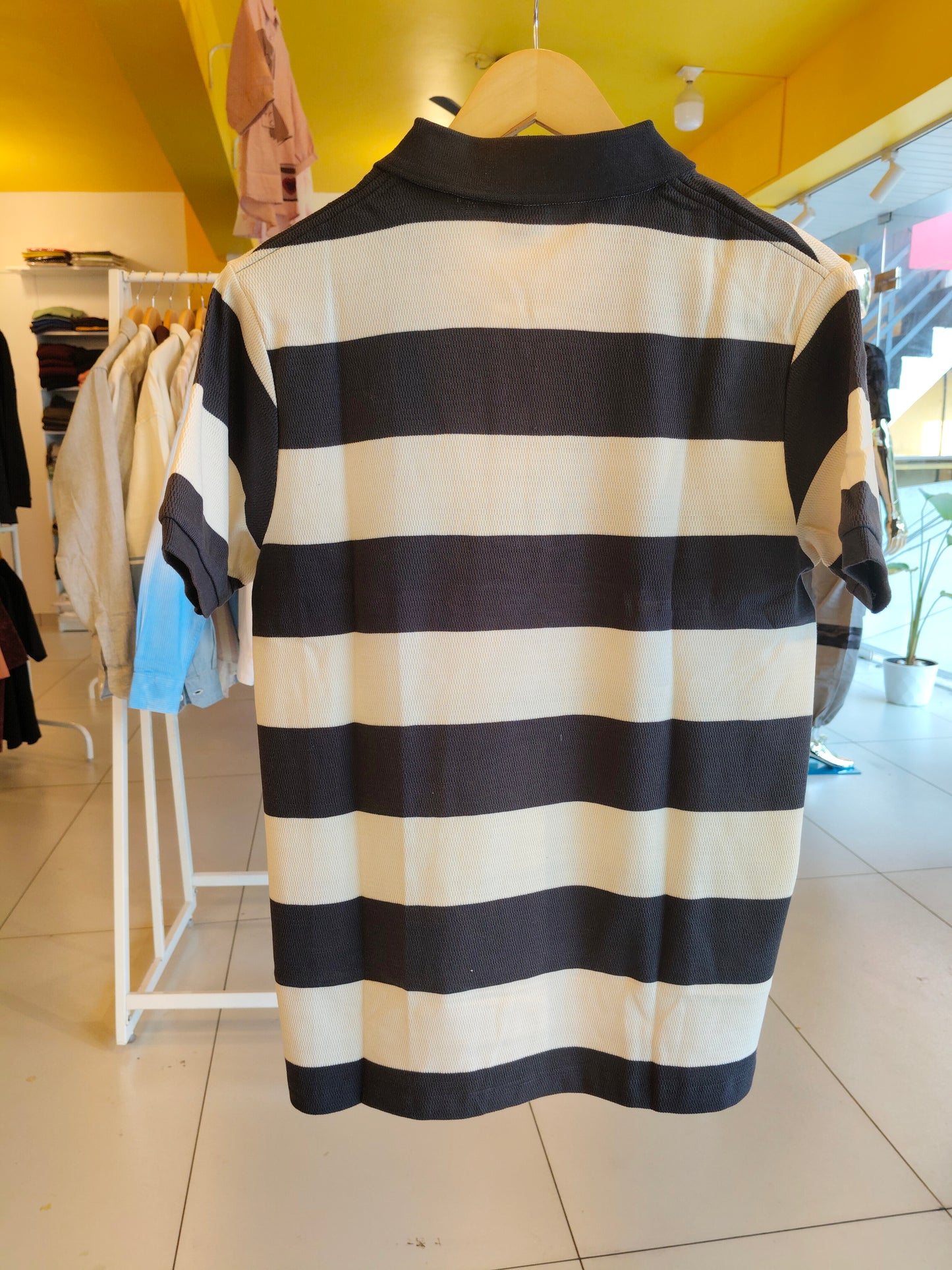 Polo T-Shirt For Men  (LARGE)