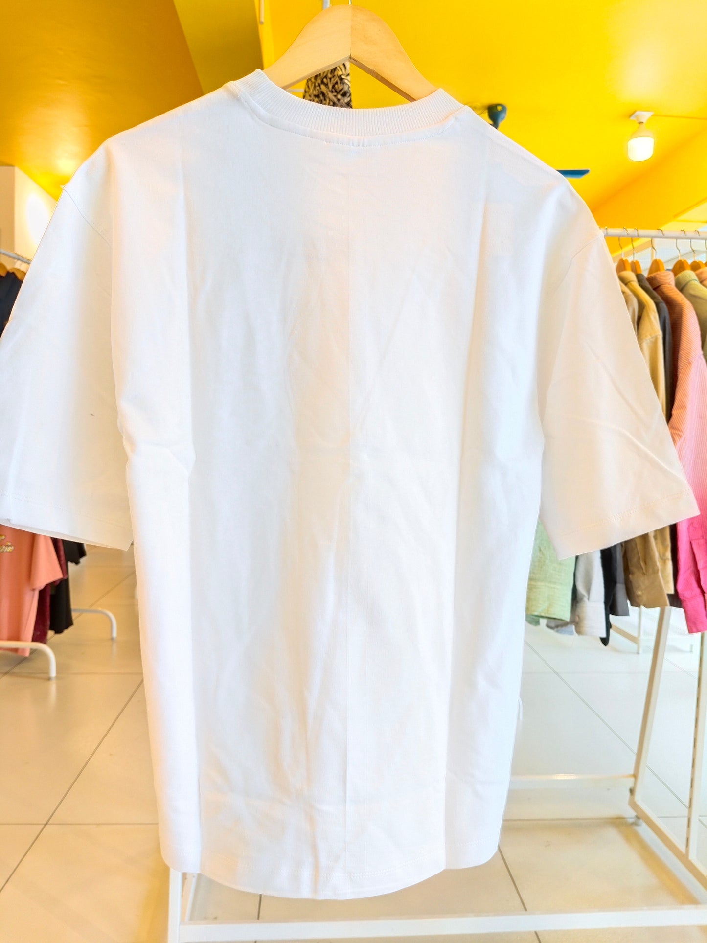 Oversized T-Shirts  (MEDIUM)