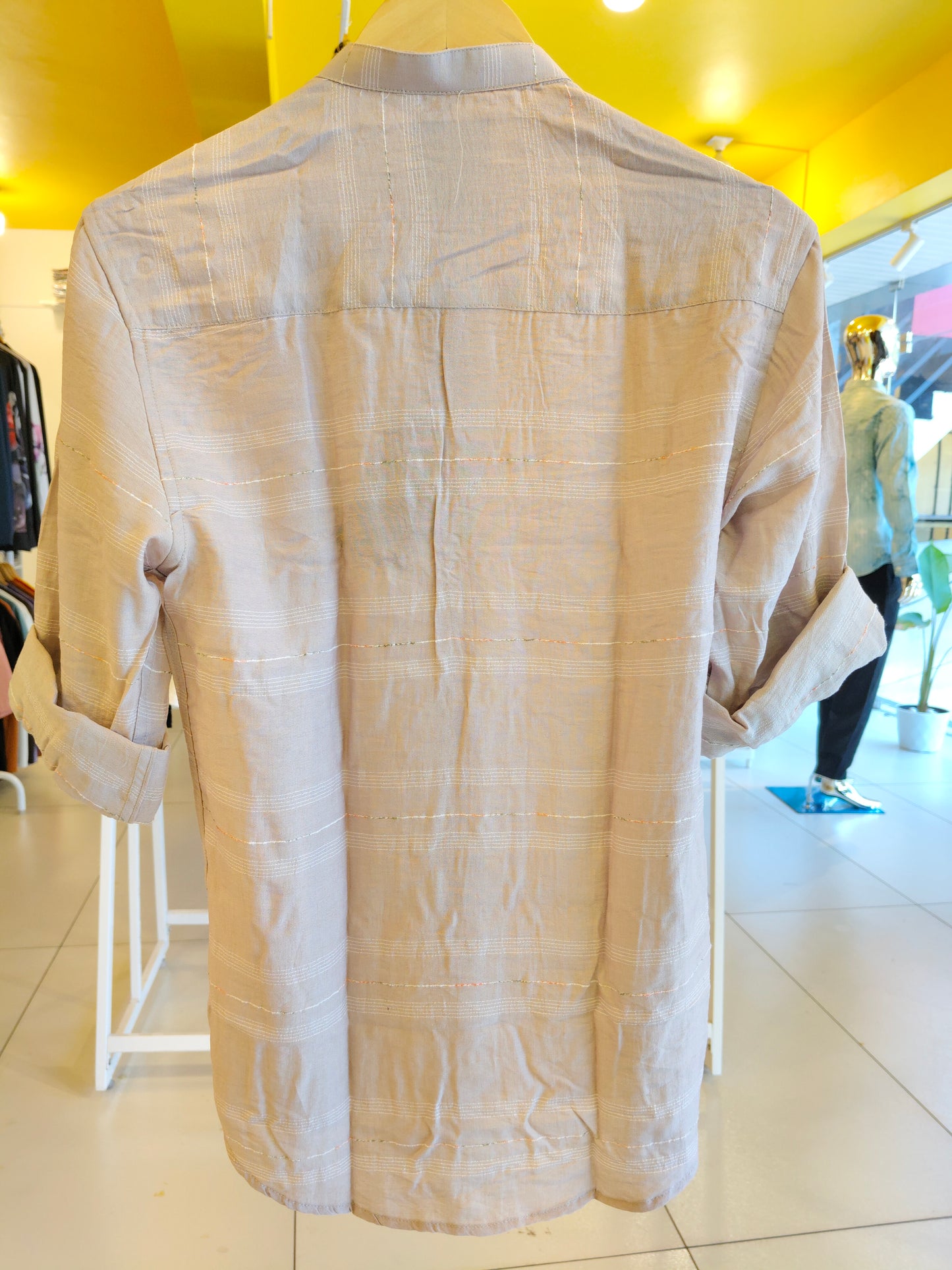 Old Money Shirt (MEDIUM)