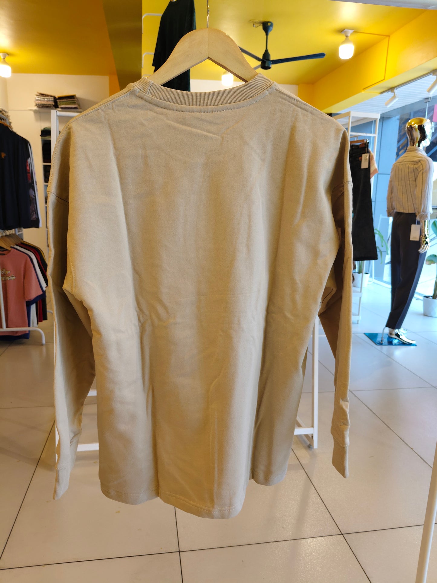 Oversized TShirt  (SMALL)