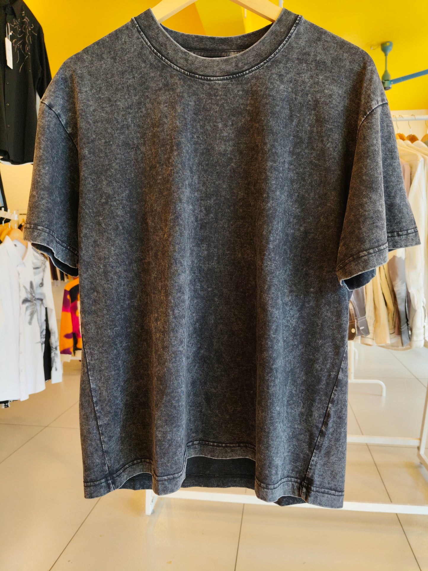 Oversized  Plain TShirt  (MEDIUM)