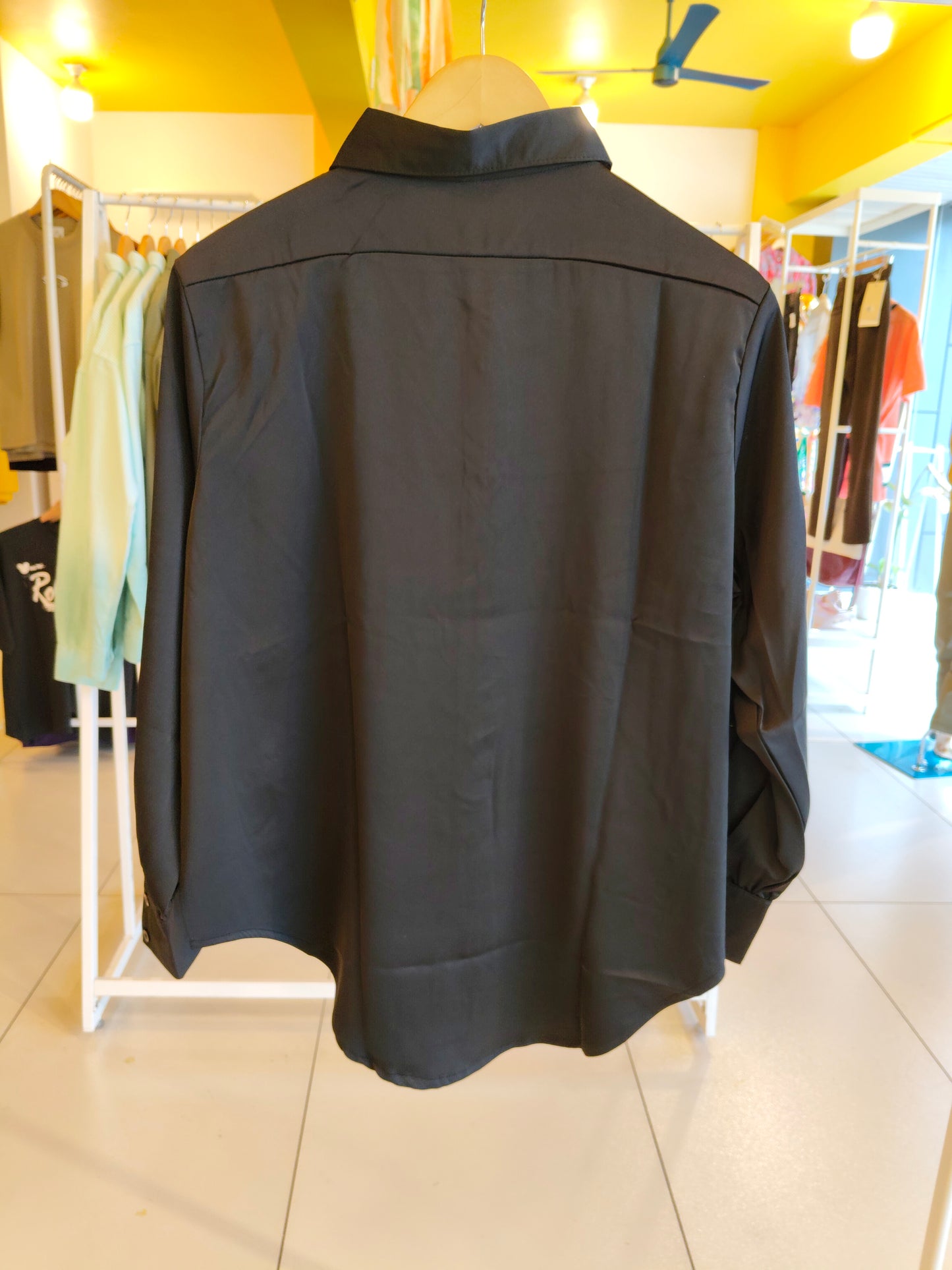 Ladies Shirt (XXL)