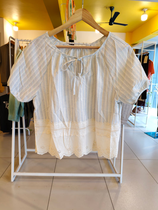 Ladies top (Free size)