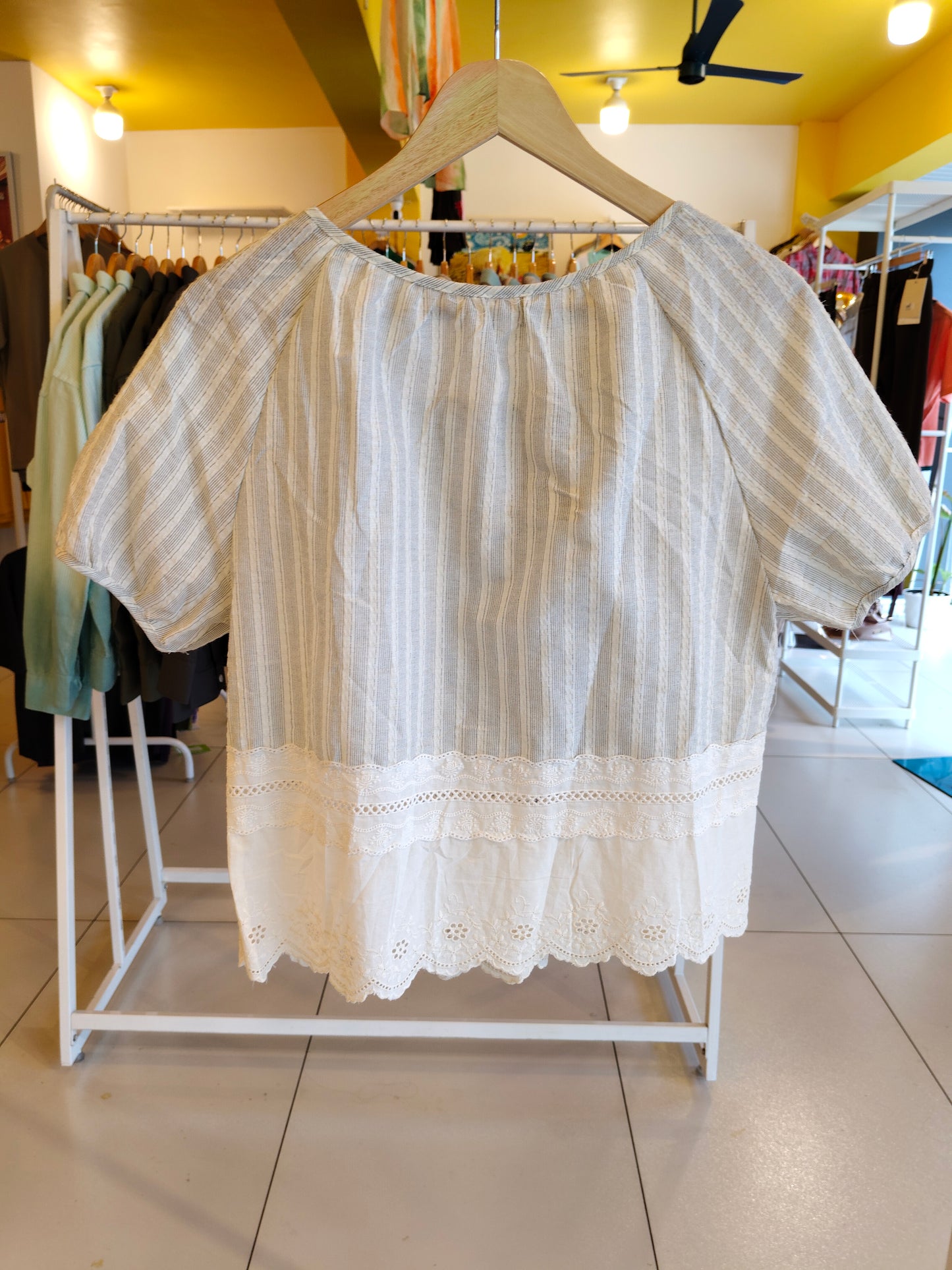 Ladies Top (Free size)