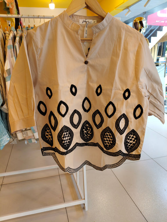 Ladies Top (LARGE)