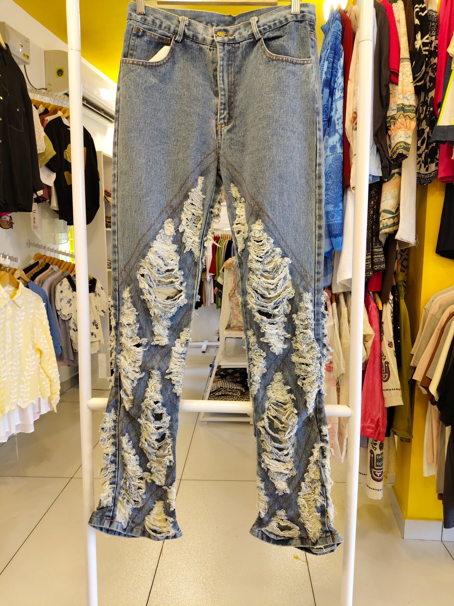 Ripped Denim Jeans for Women  ( LARGE)