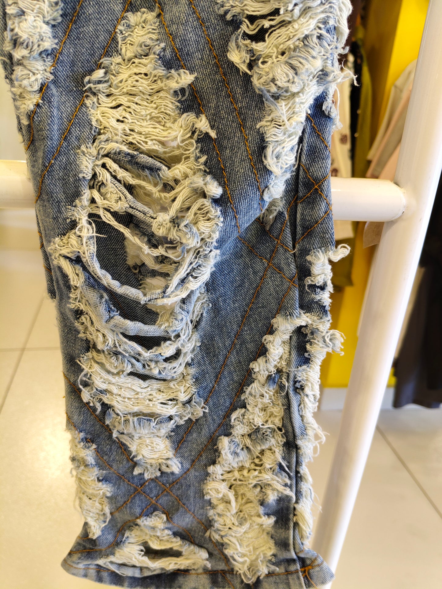 Ripped Denim Jeans for Women  ( LARGE)