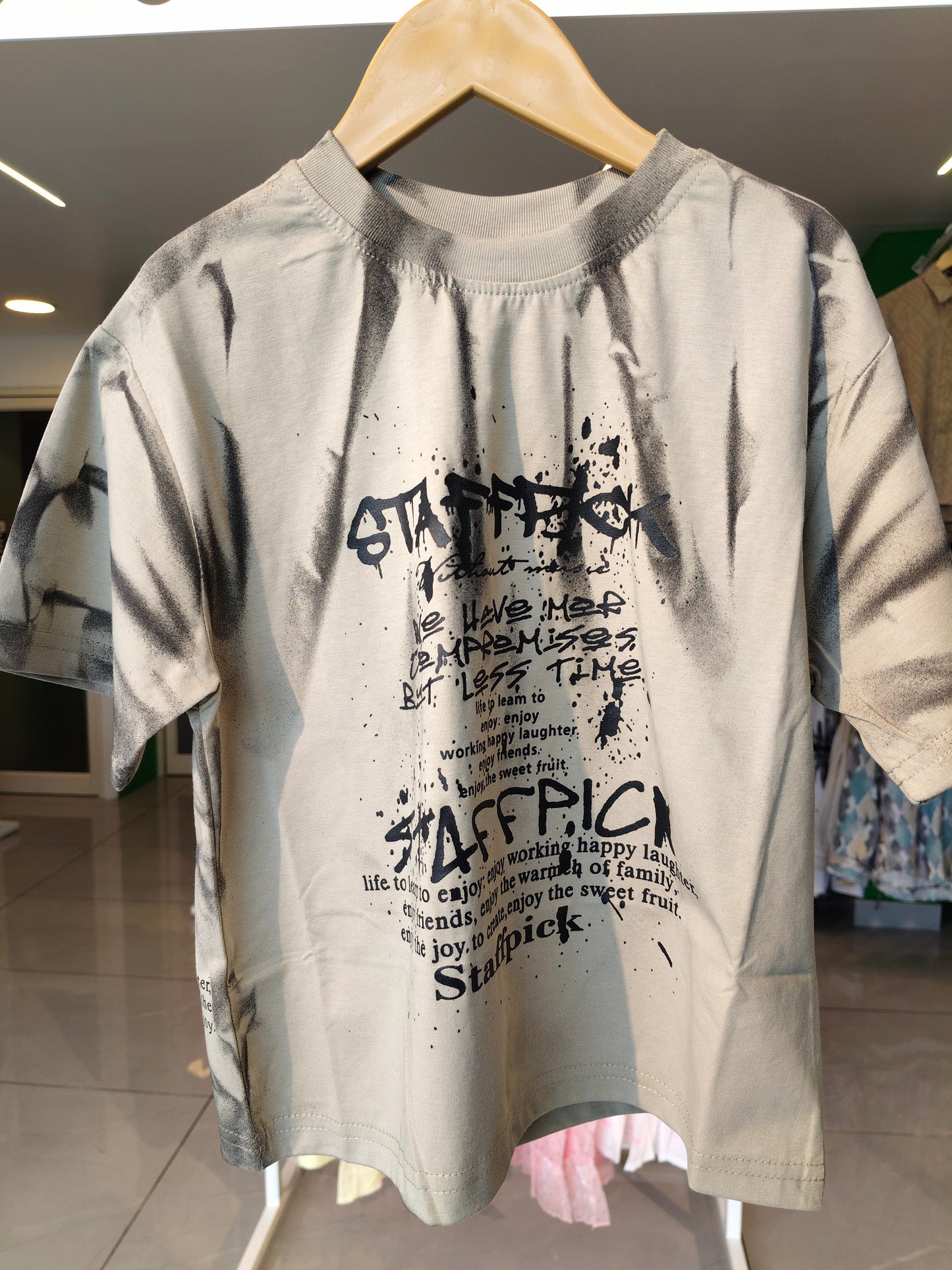 T-shirt for Kids ( Size 90)