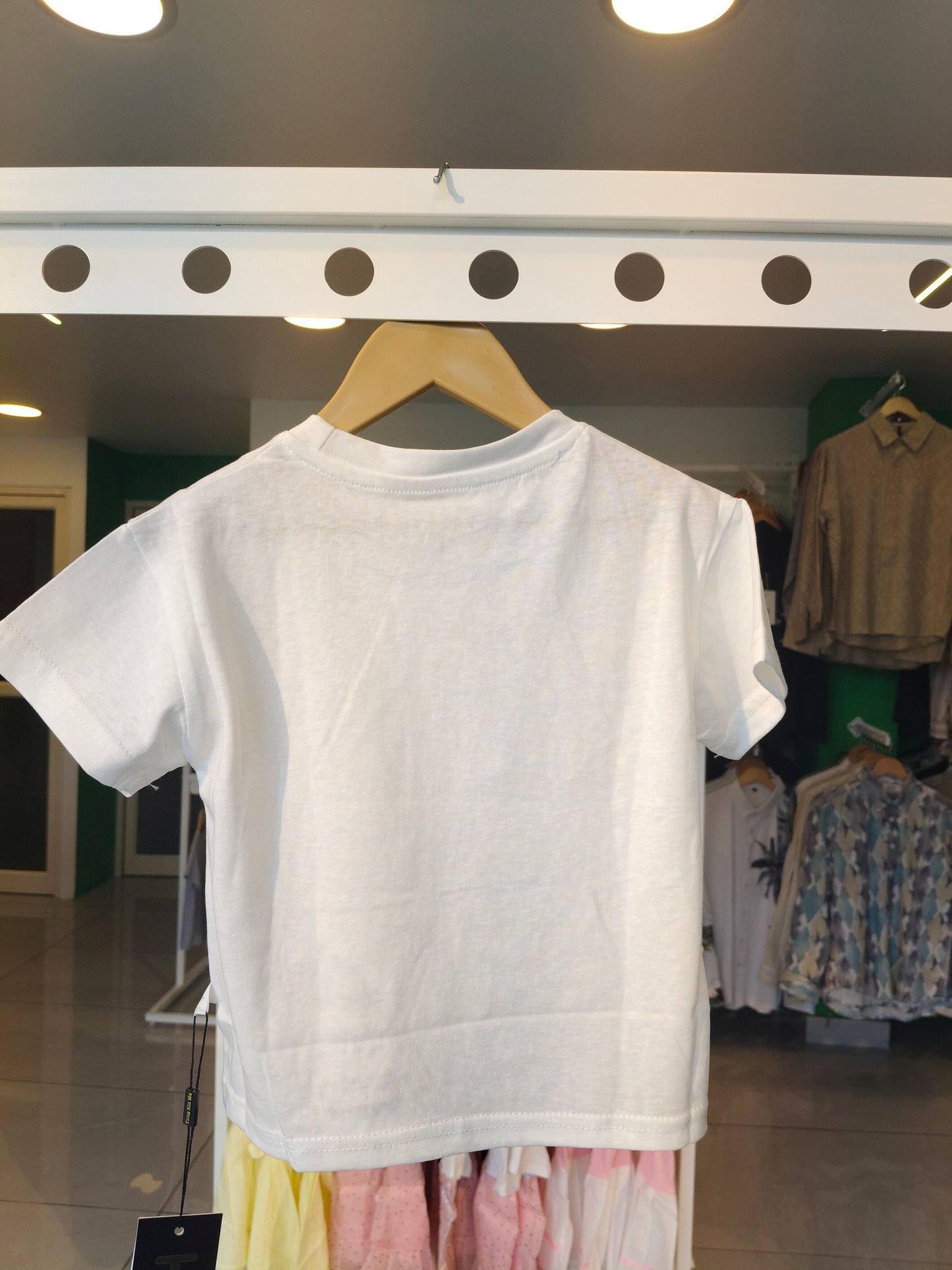 T-shirt for Kids ( Size 90)