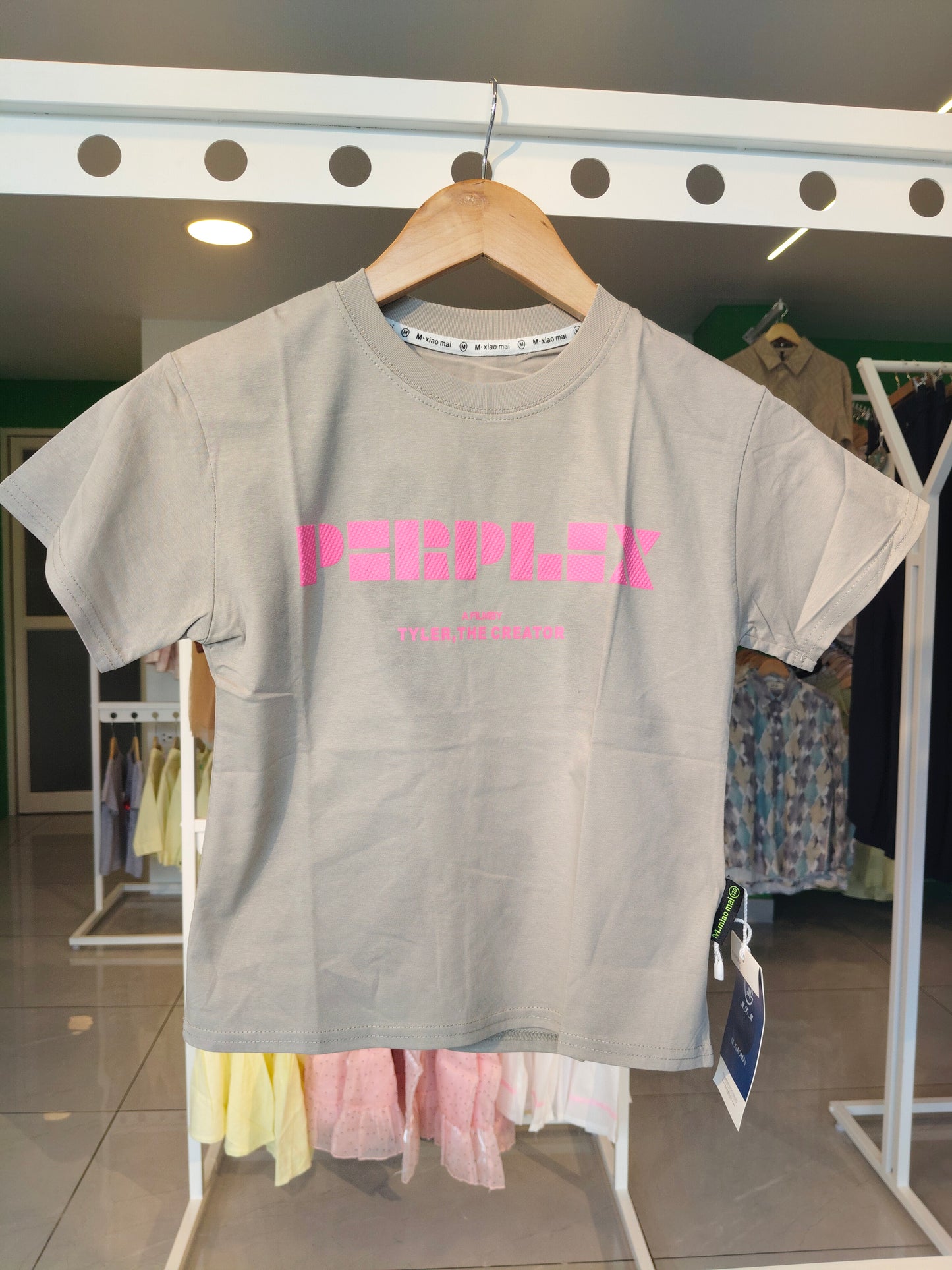 T-shirt for Kids ( Size 110)