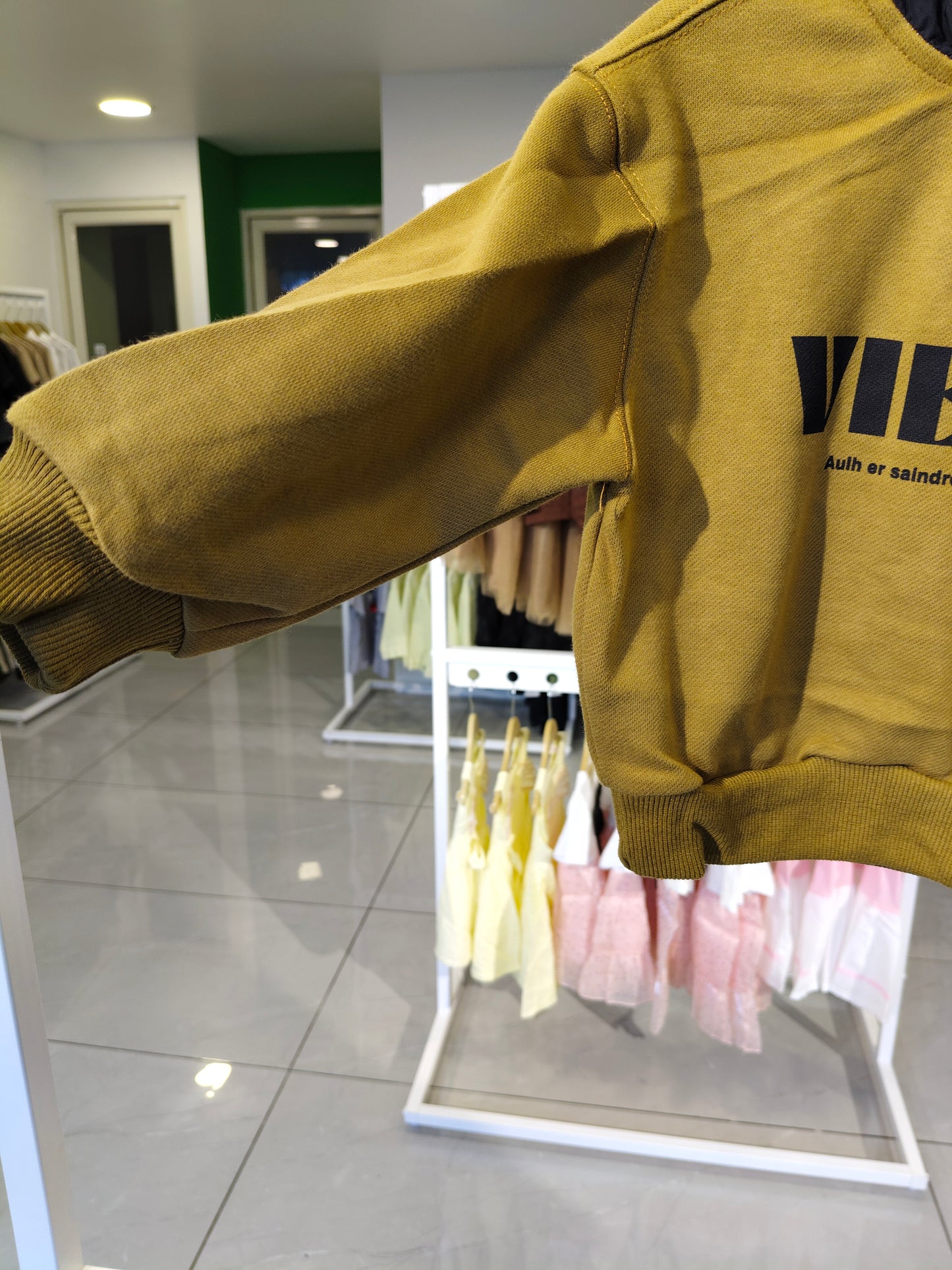 Hoodie for Kids   (SIZE 130)