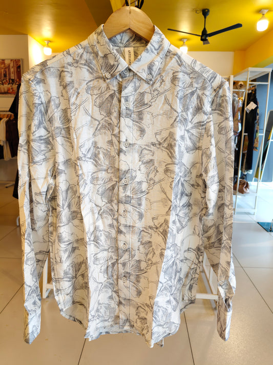 Men's Old Money Shirt ( LARGE)