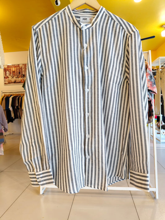 Men's Old Money Shirt (LARGE)