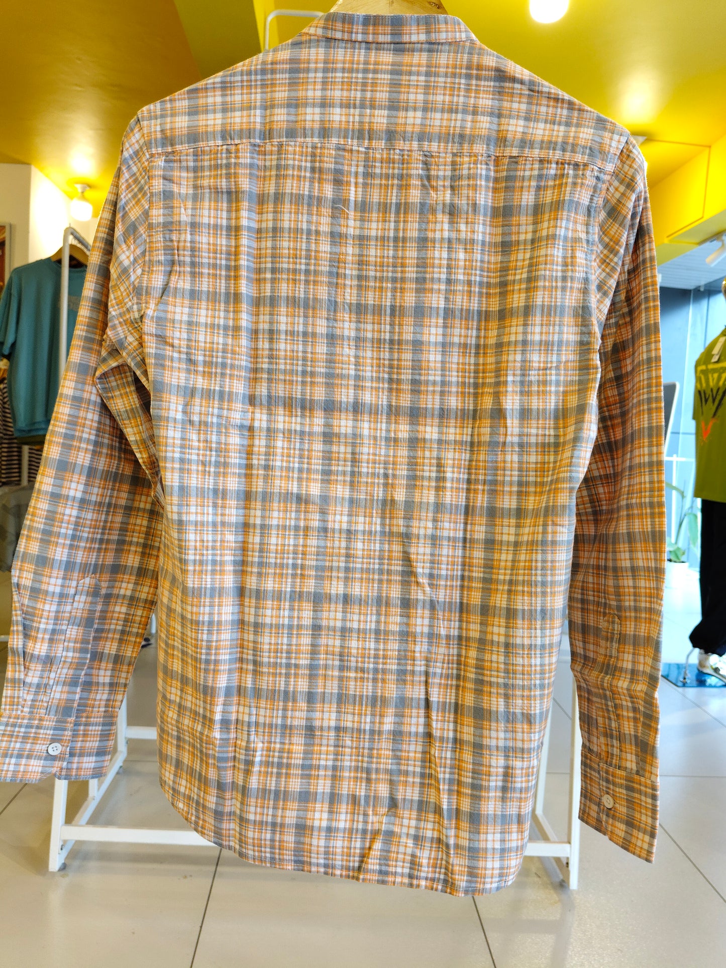 Men's Old Money Shirt (MEDIUM)